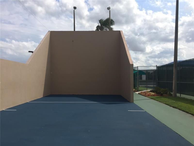 3840 NW 23RD, Coconut Creek FL 33066
