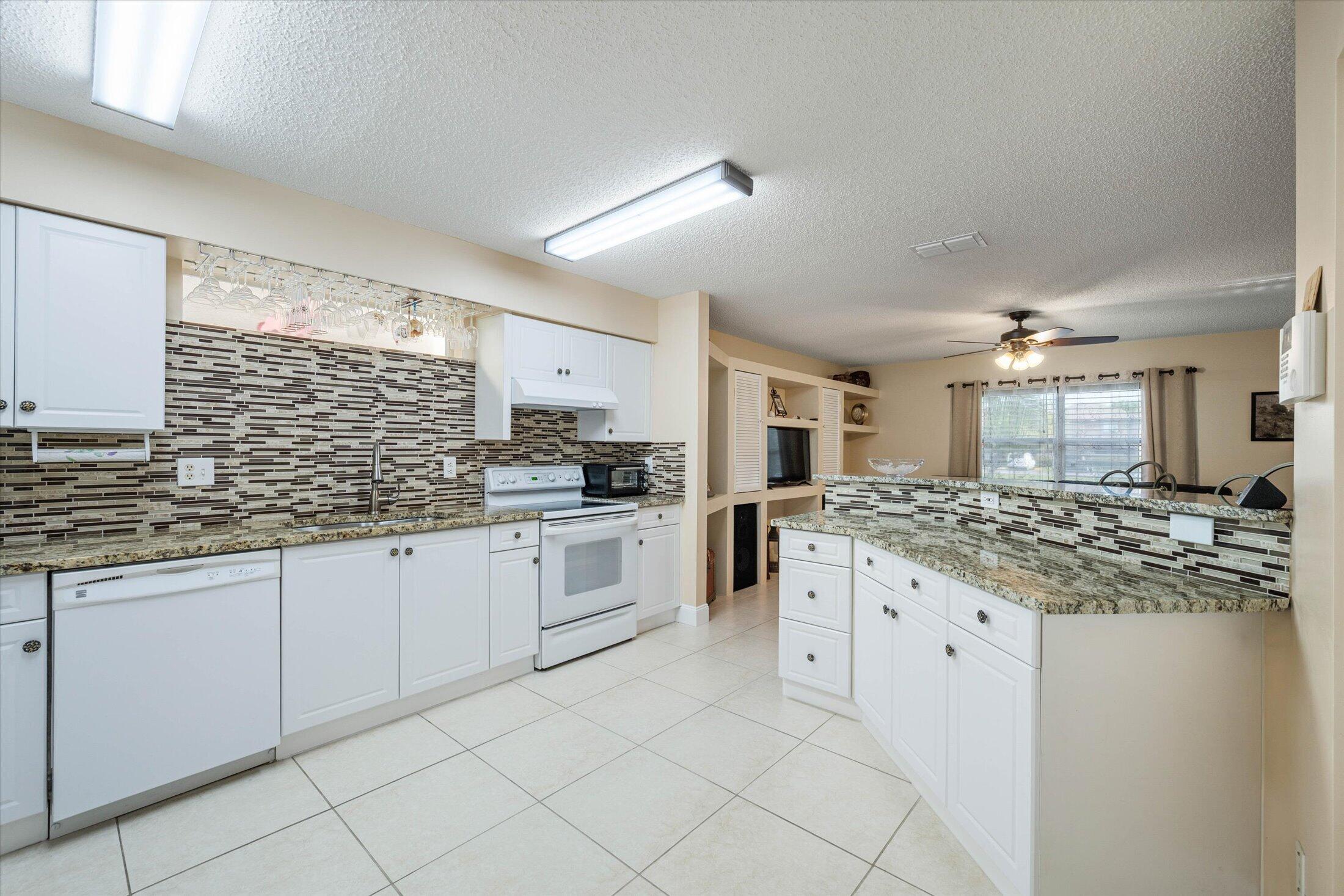 3840 NW 23RD, Coconut Creek FL 33066