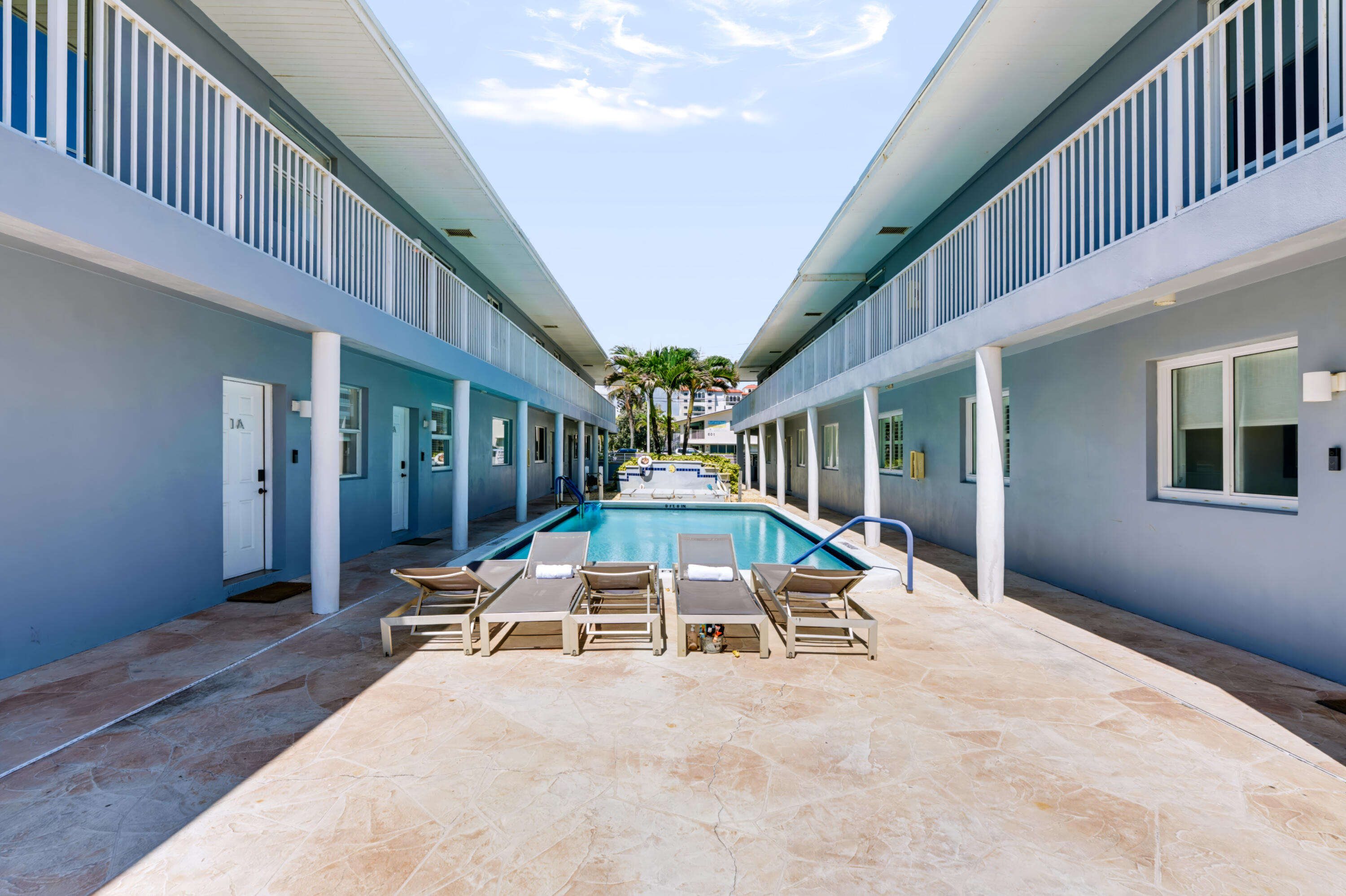 604 N OCEAN #1B, Pompano Beach FL 33062