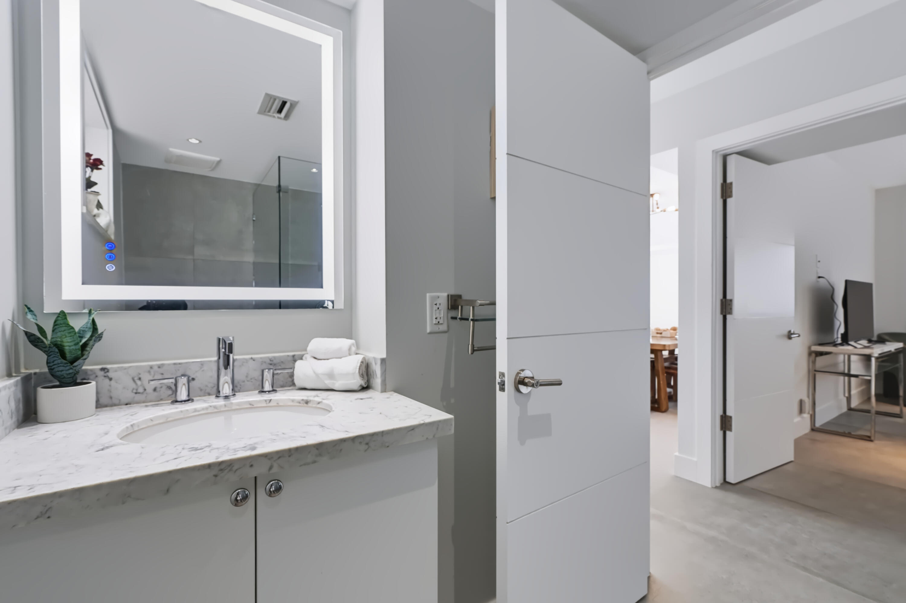 604 N OCEAN #1B, Pompano Beach FL 33062