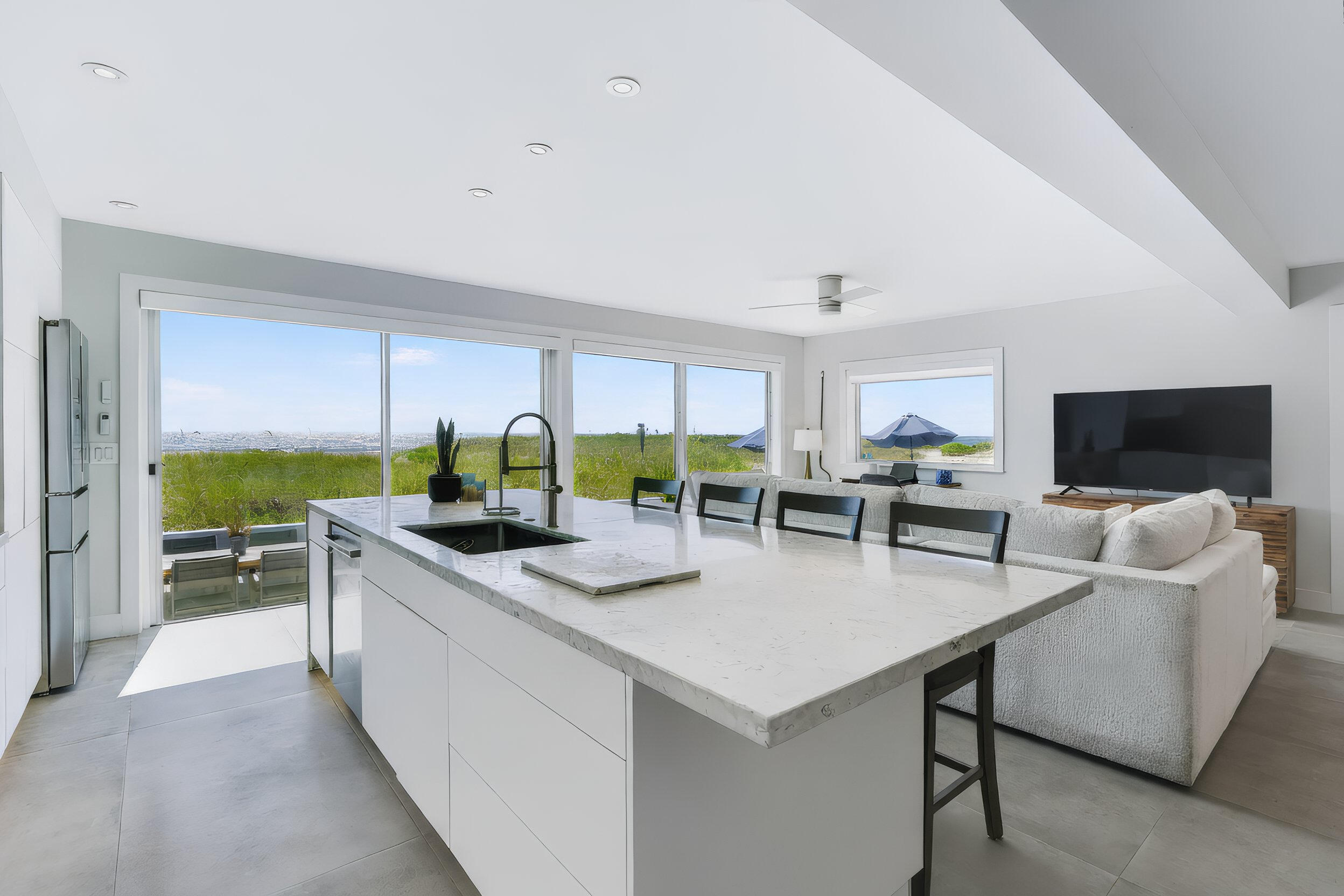 604 N OCEAN #1B, Pompano Beach FL 33062