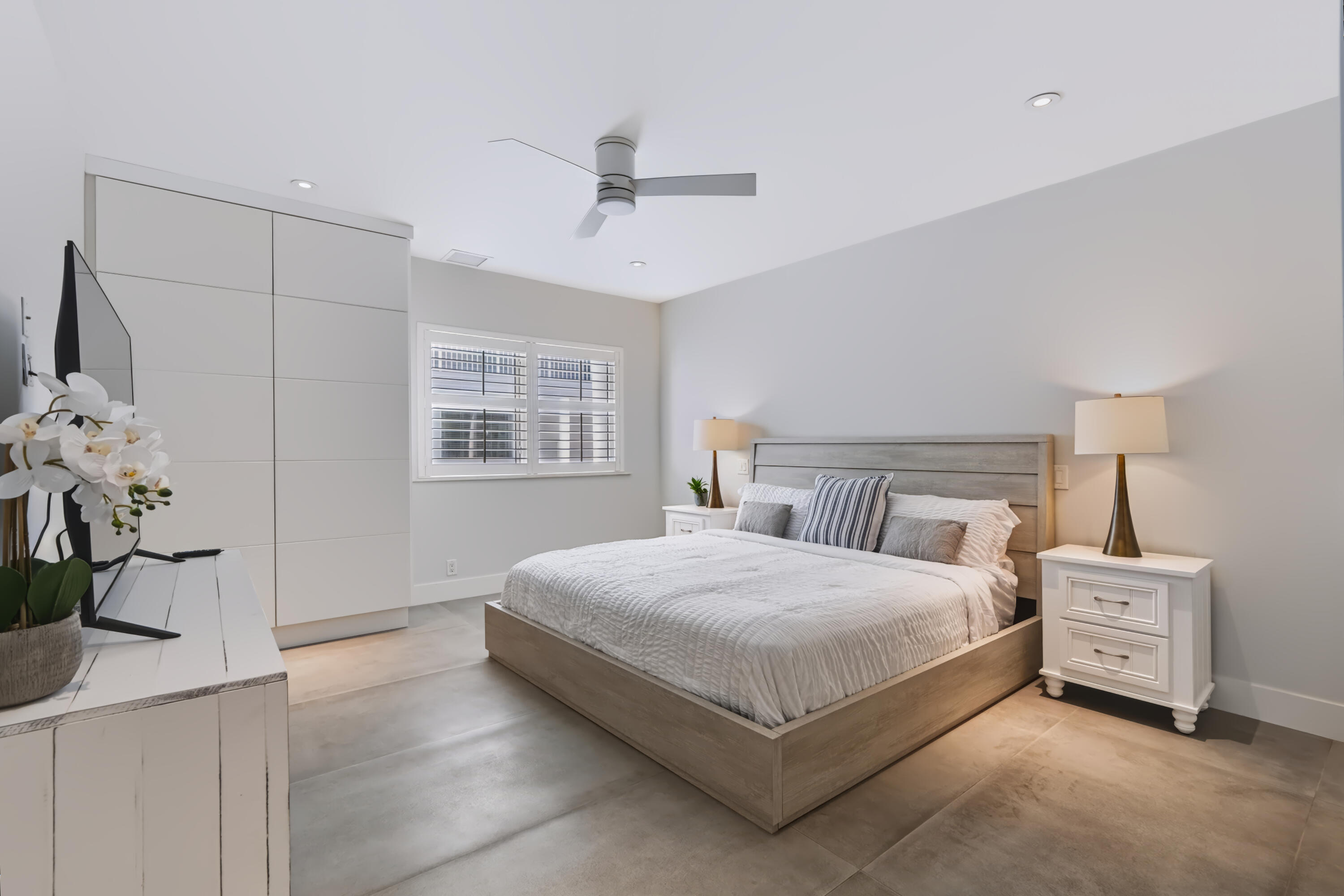 604 N OCEAN #1B, Pompano Beach FL 33062
