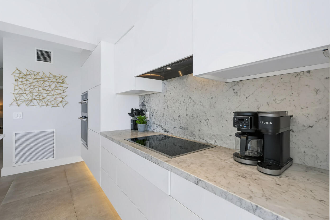 604 N OCEAN #1B, Pompano Beach FL 33062