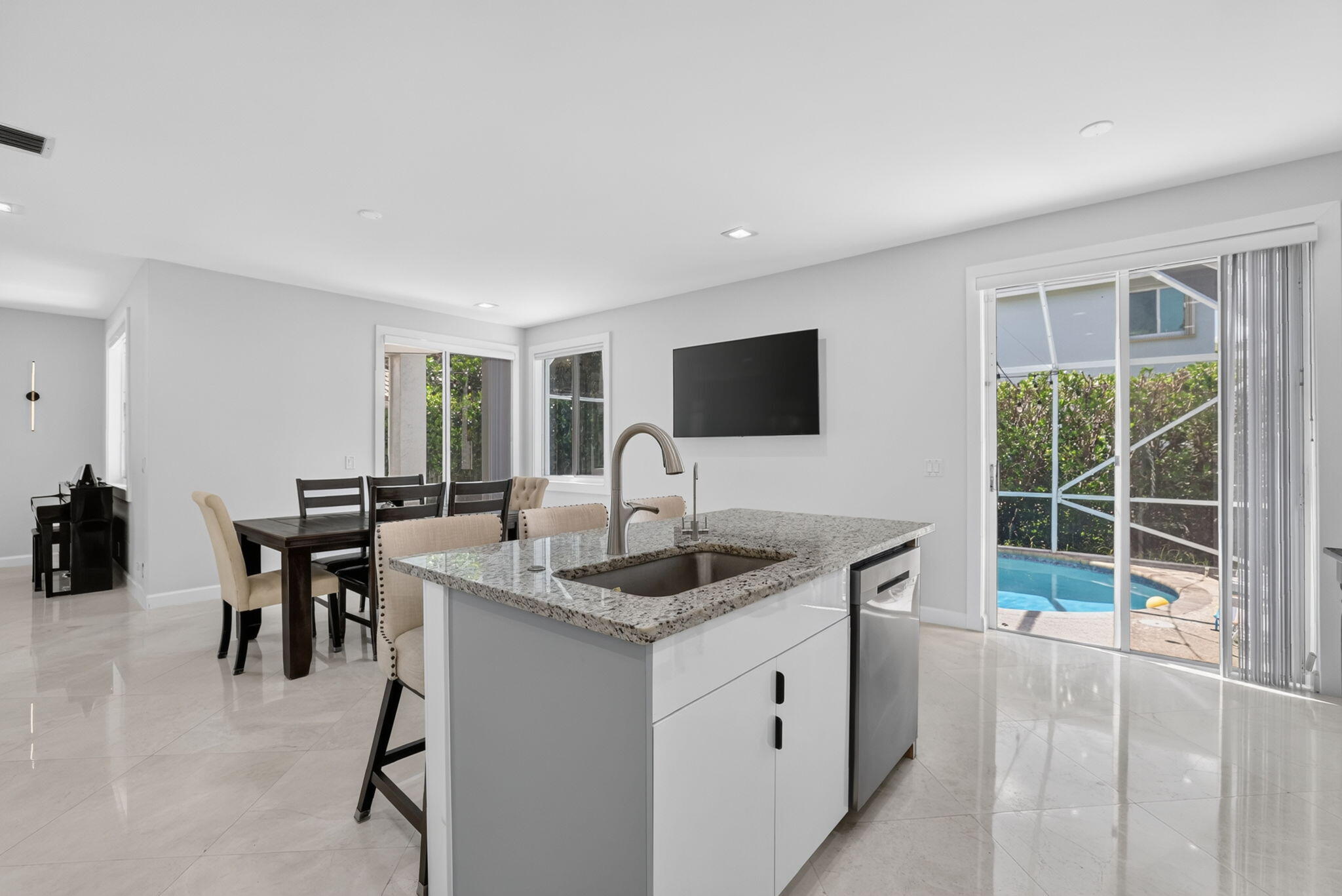 5040 Heron, Coconut Creek FL 33073