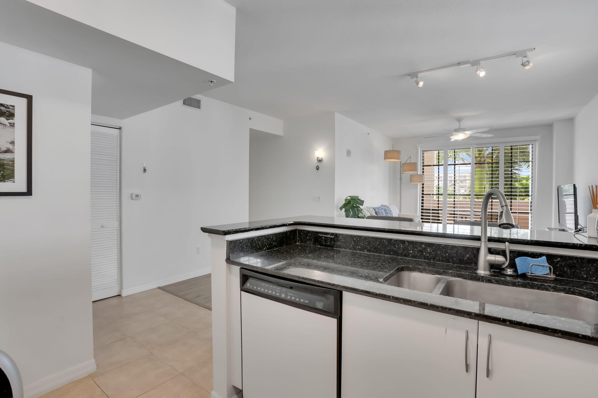 233 S Federal #325, Boca Raton FL 33432
