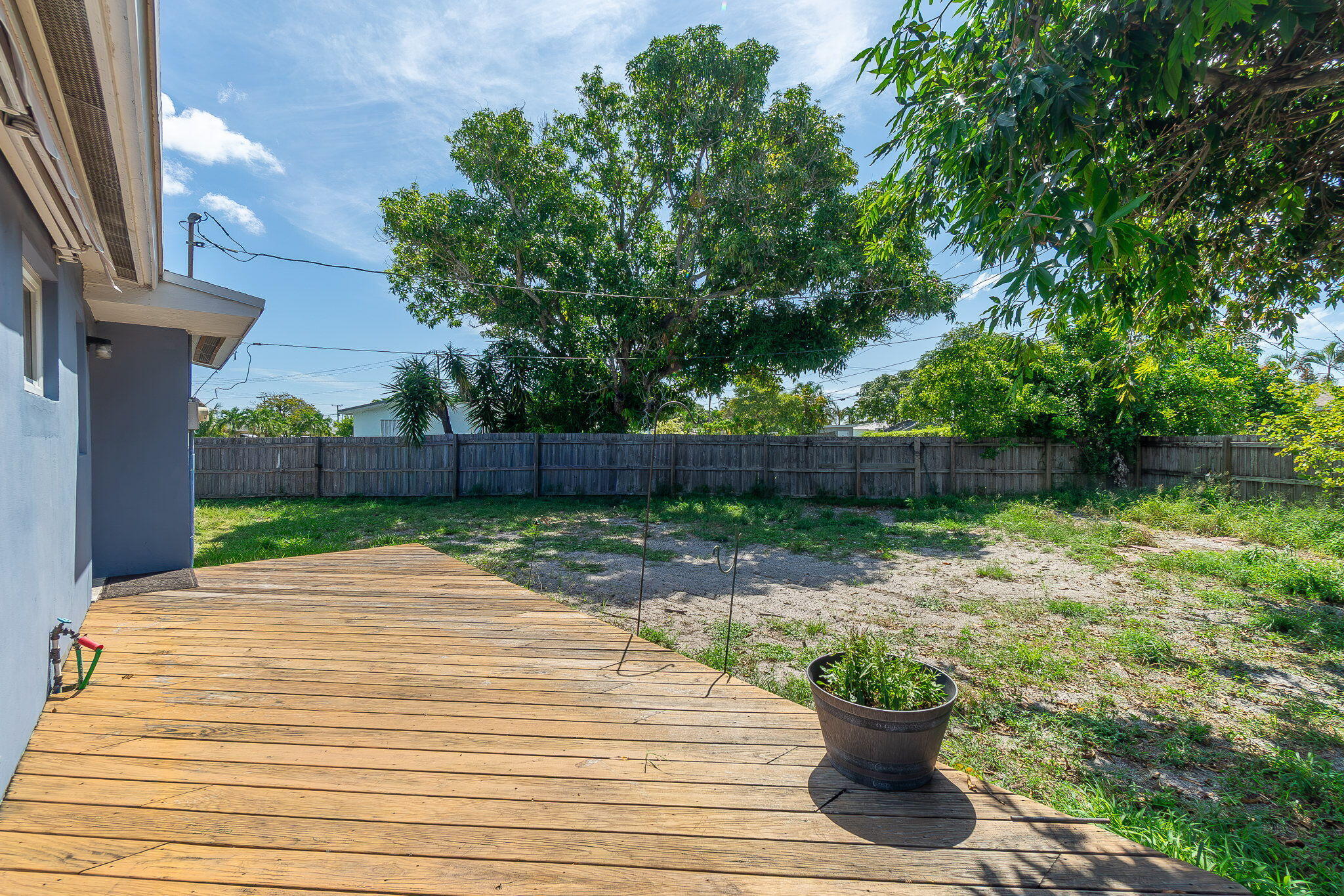 1446 W DREW, Lantana FL 33462