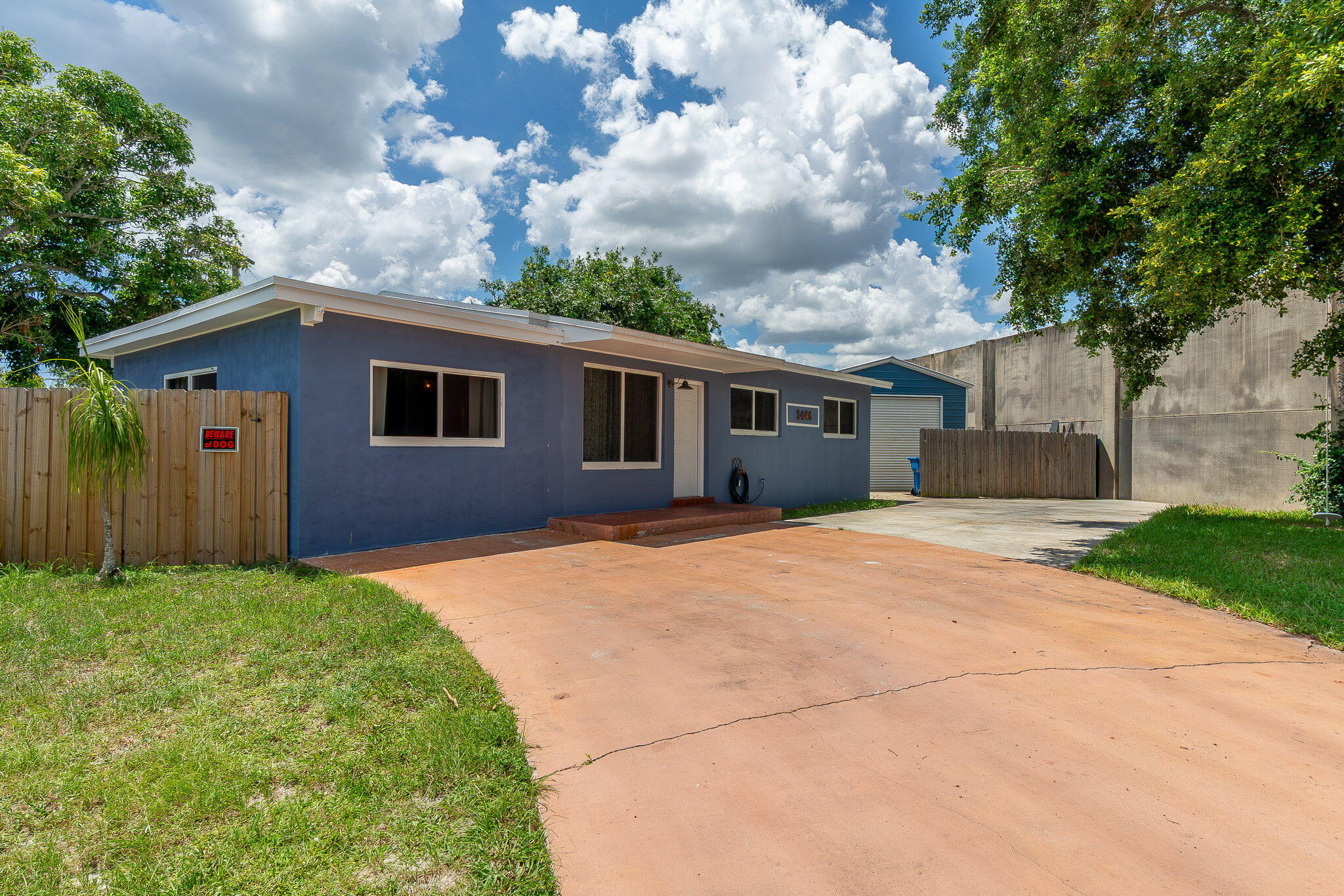 1446 W DREW, Lantana FL 33462