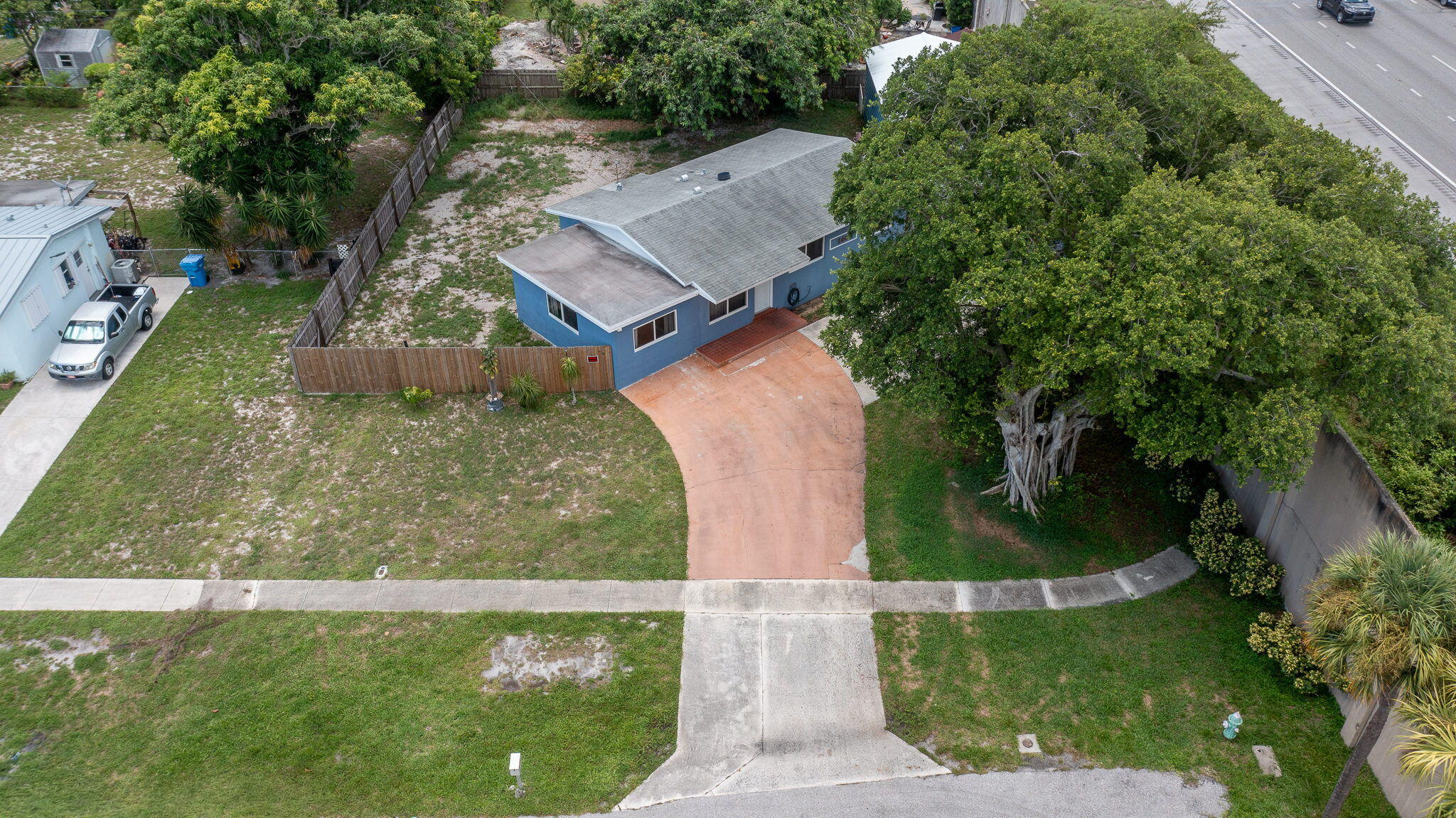 1446 W DREW, Lantana FL 33462