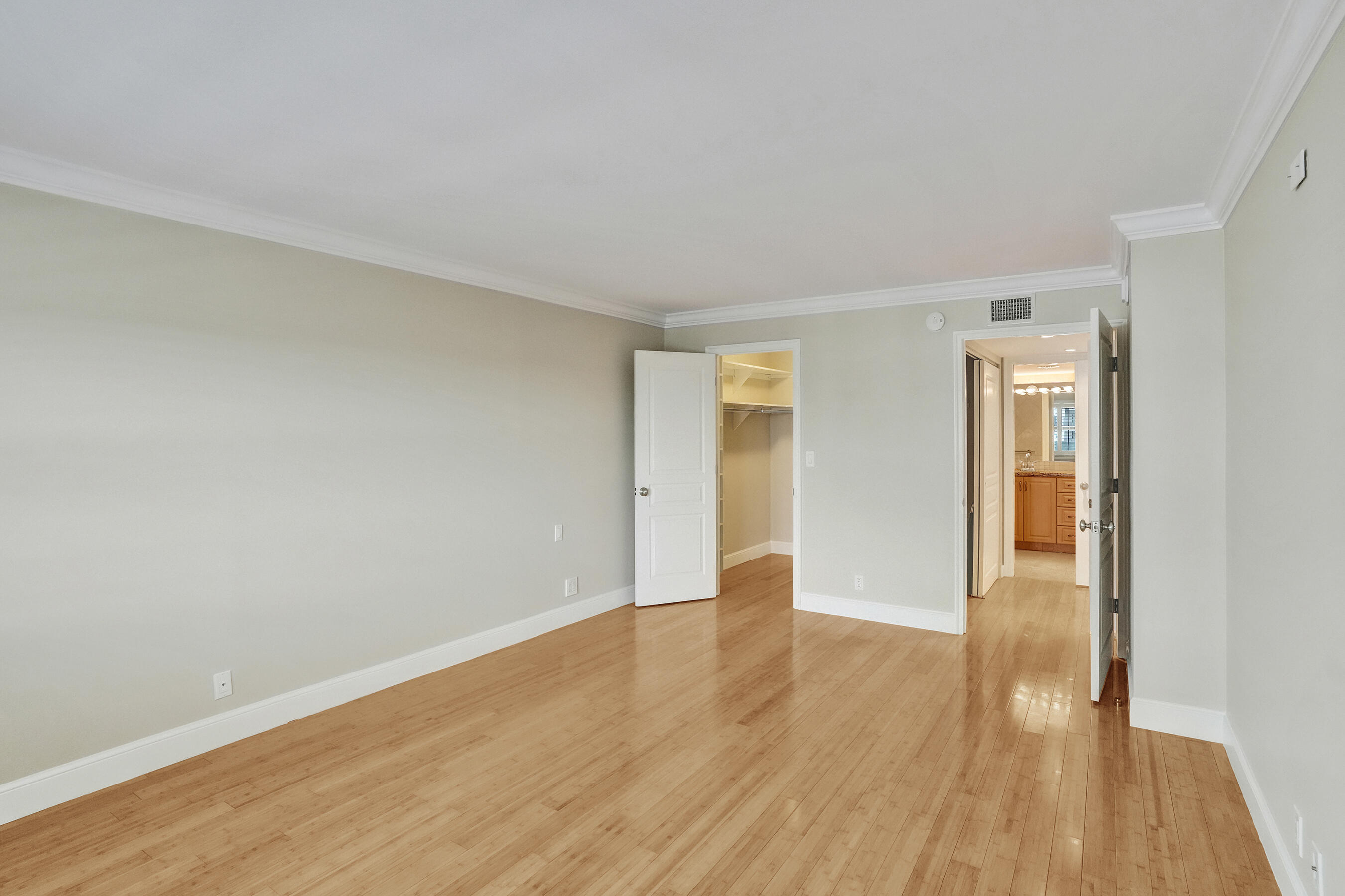 1901 N OCEAN #STHC, Fort Lauderdale FL 33305