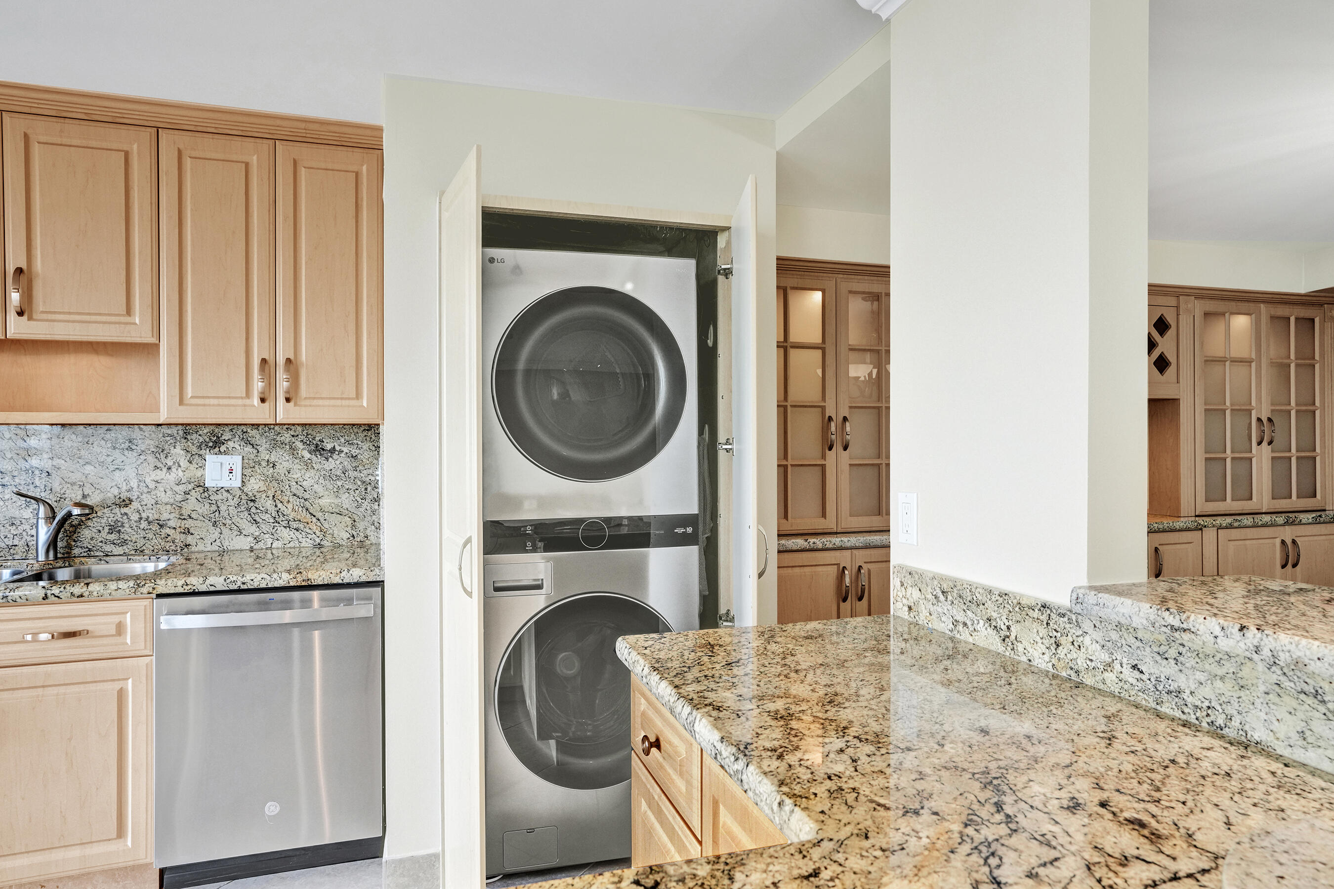 1901 N OCEAN #STHC, Fort Lauderdale FL 33305