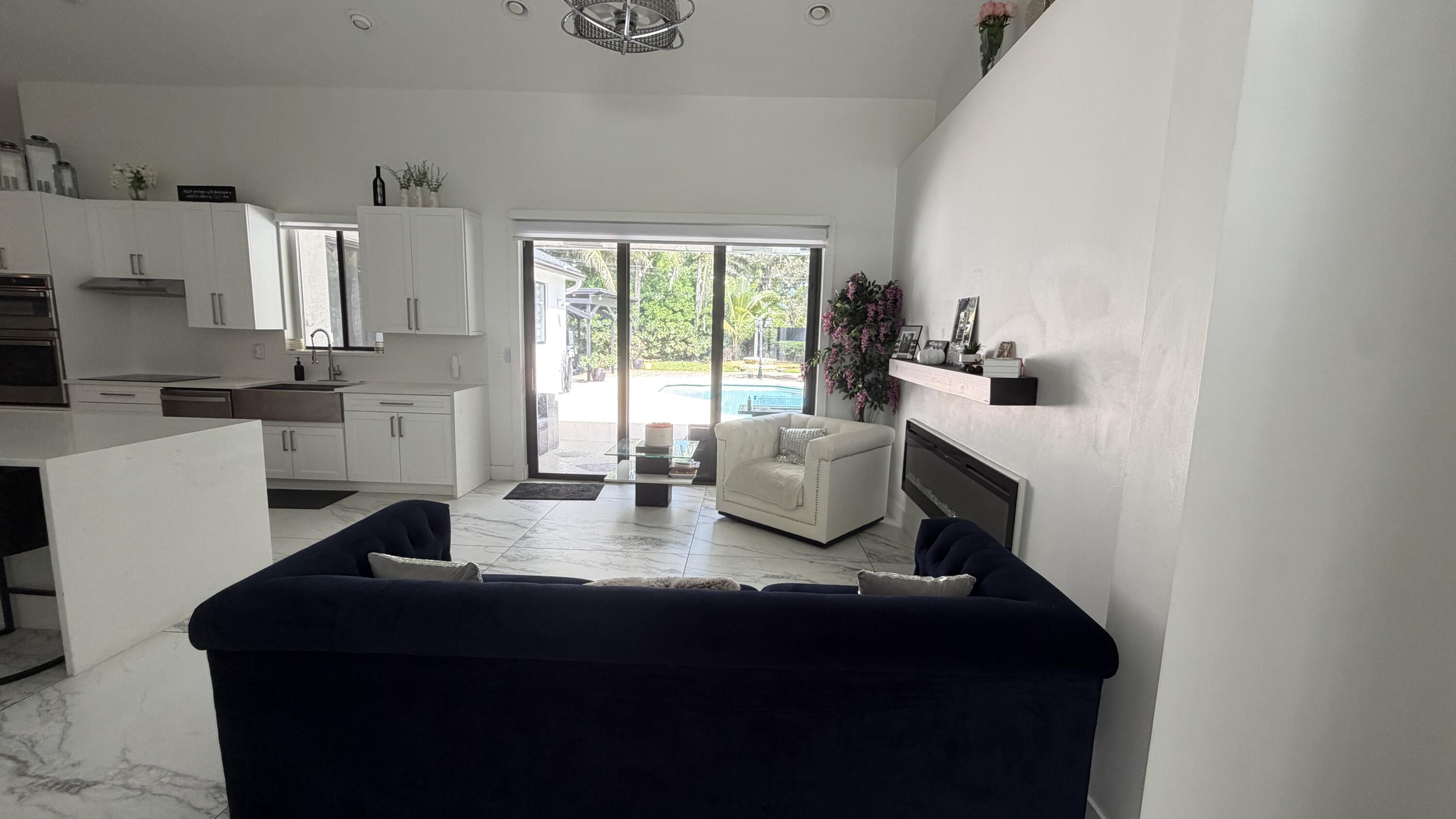 132 NOTTINGHAM, Royal Palm Beach FL 33411