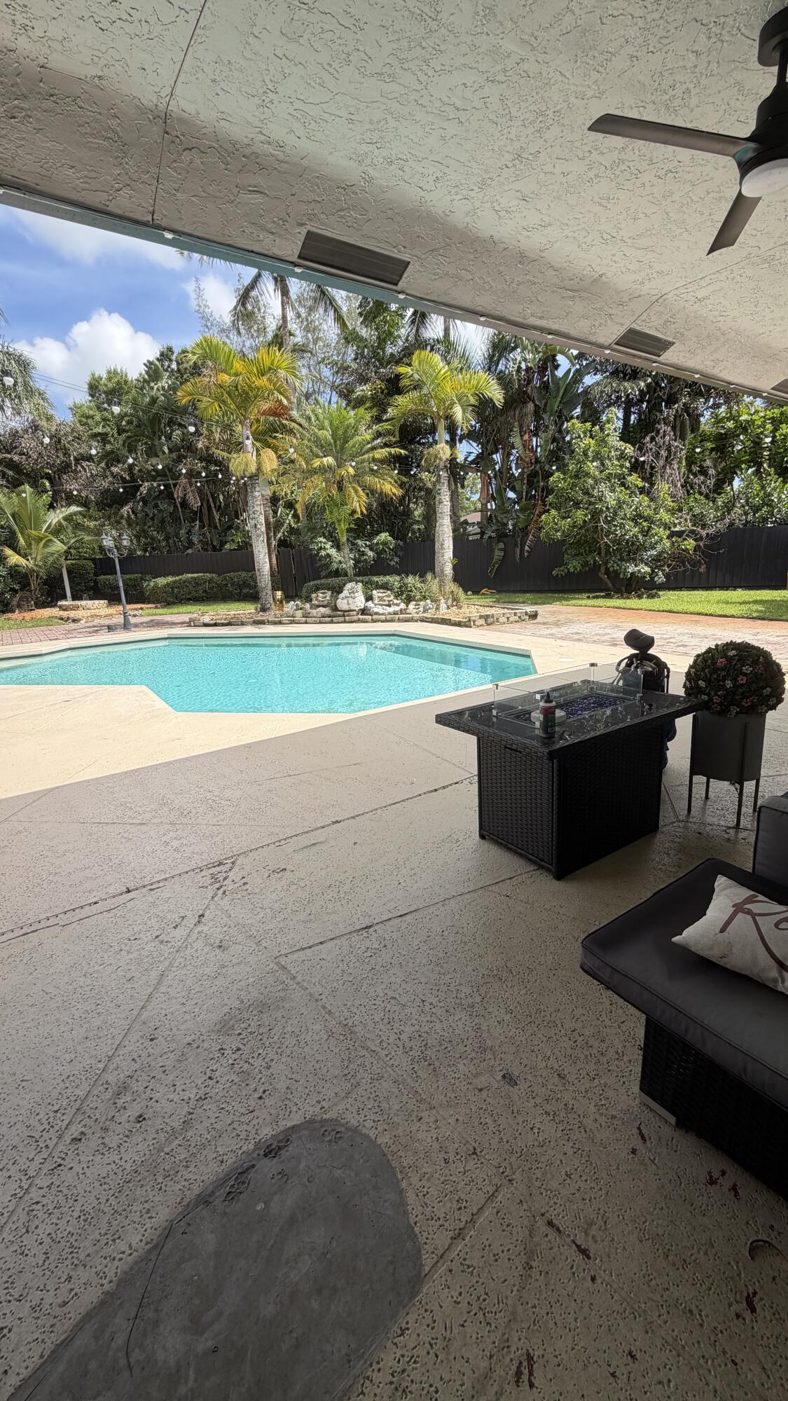132 NOTTINGHAM, Royal Palm Beach FL 33411