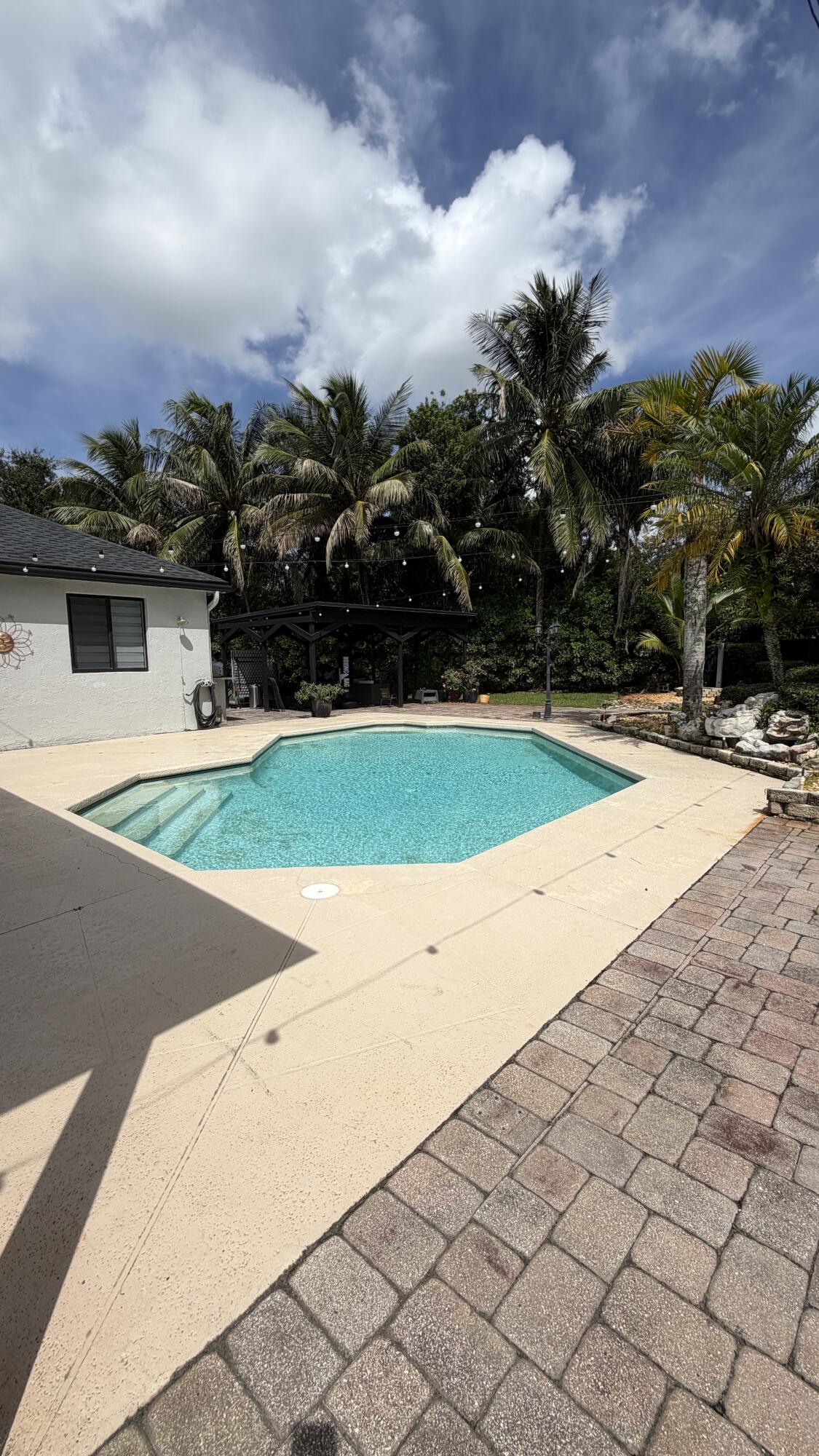 132 NOTTINGHAM, Royal Palm Beach FL 33411