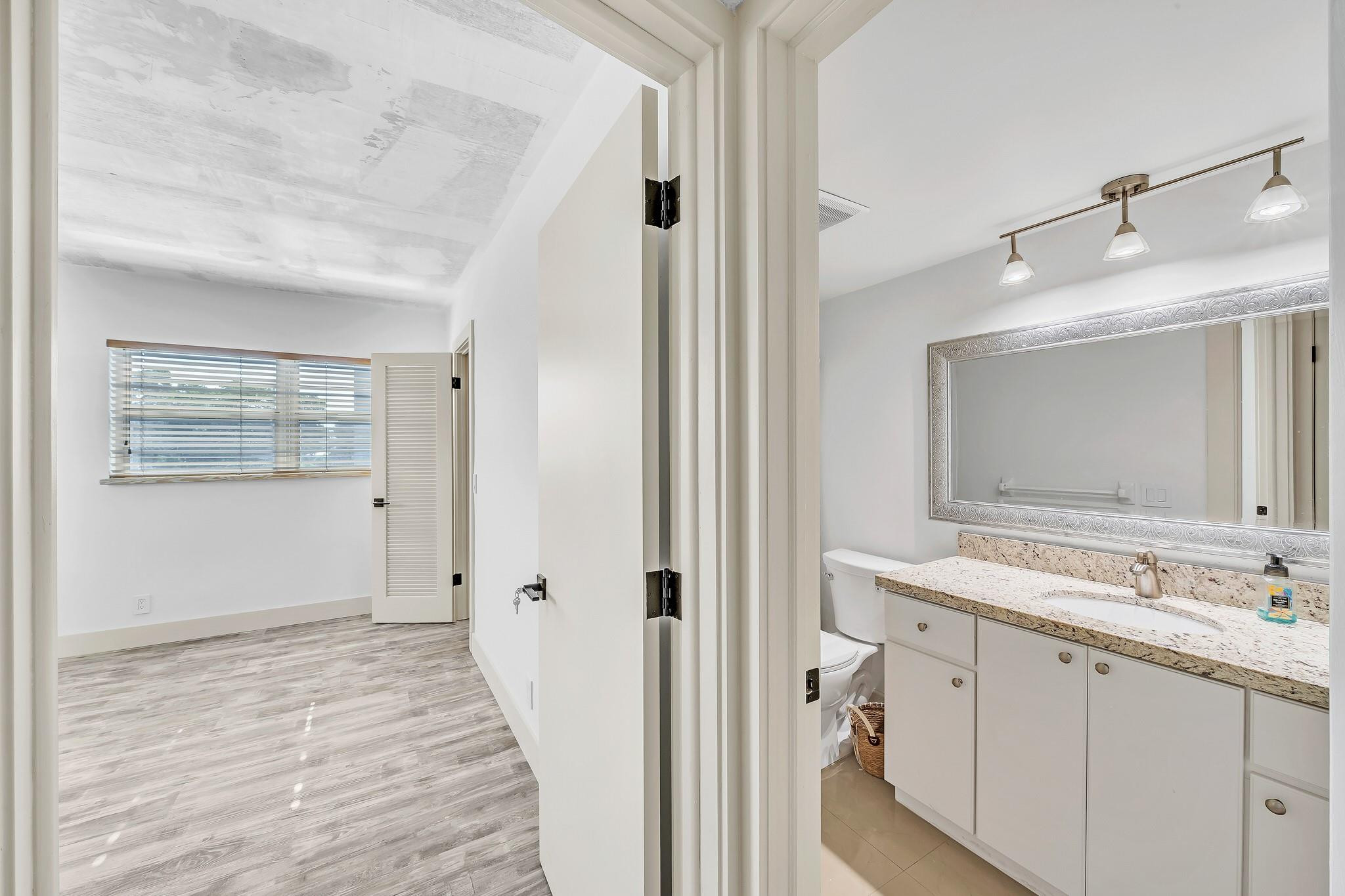 3051 NE 48TH #301, Fort Lauderdale FL 33308