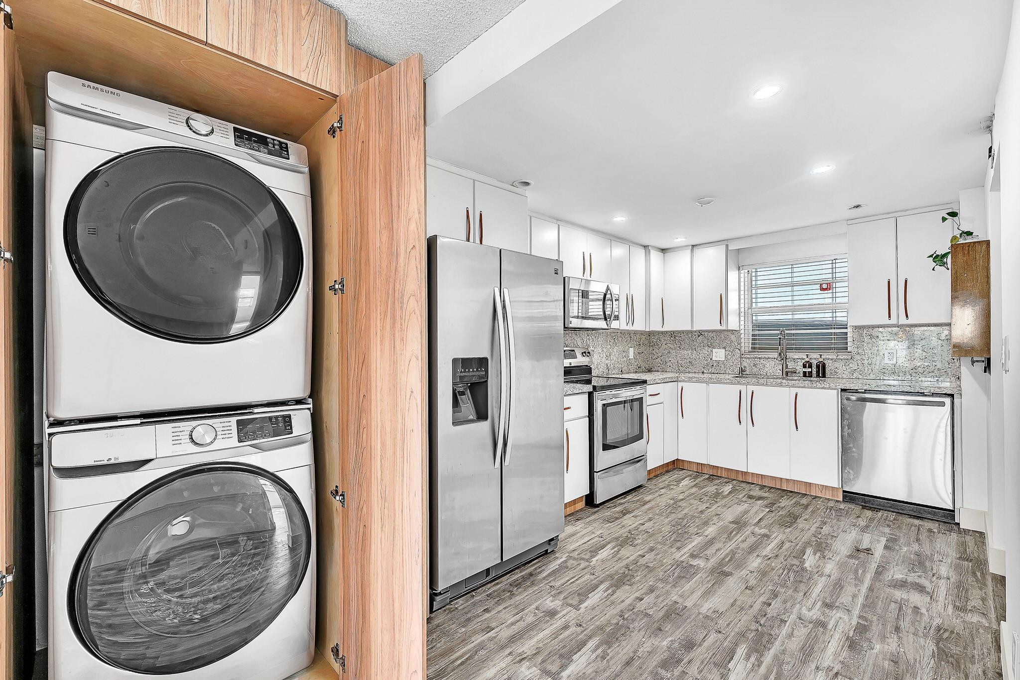 3051 NE 48TH #301, Fort Lauderdale FL 33308