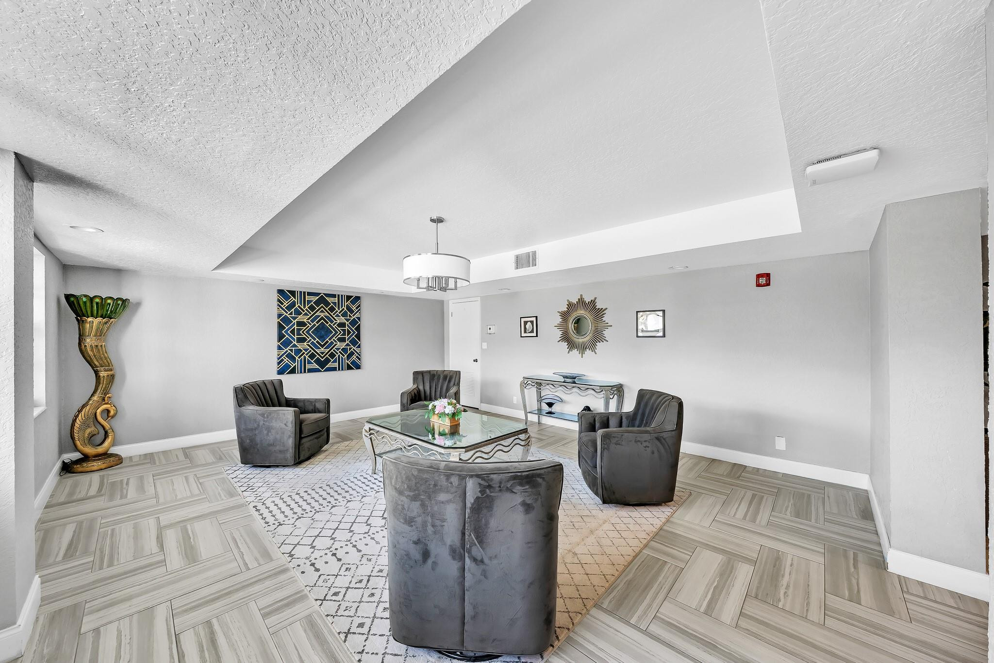 3051 NE 48TH #301, Fort Lauderdale FL 33308