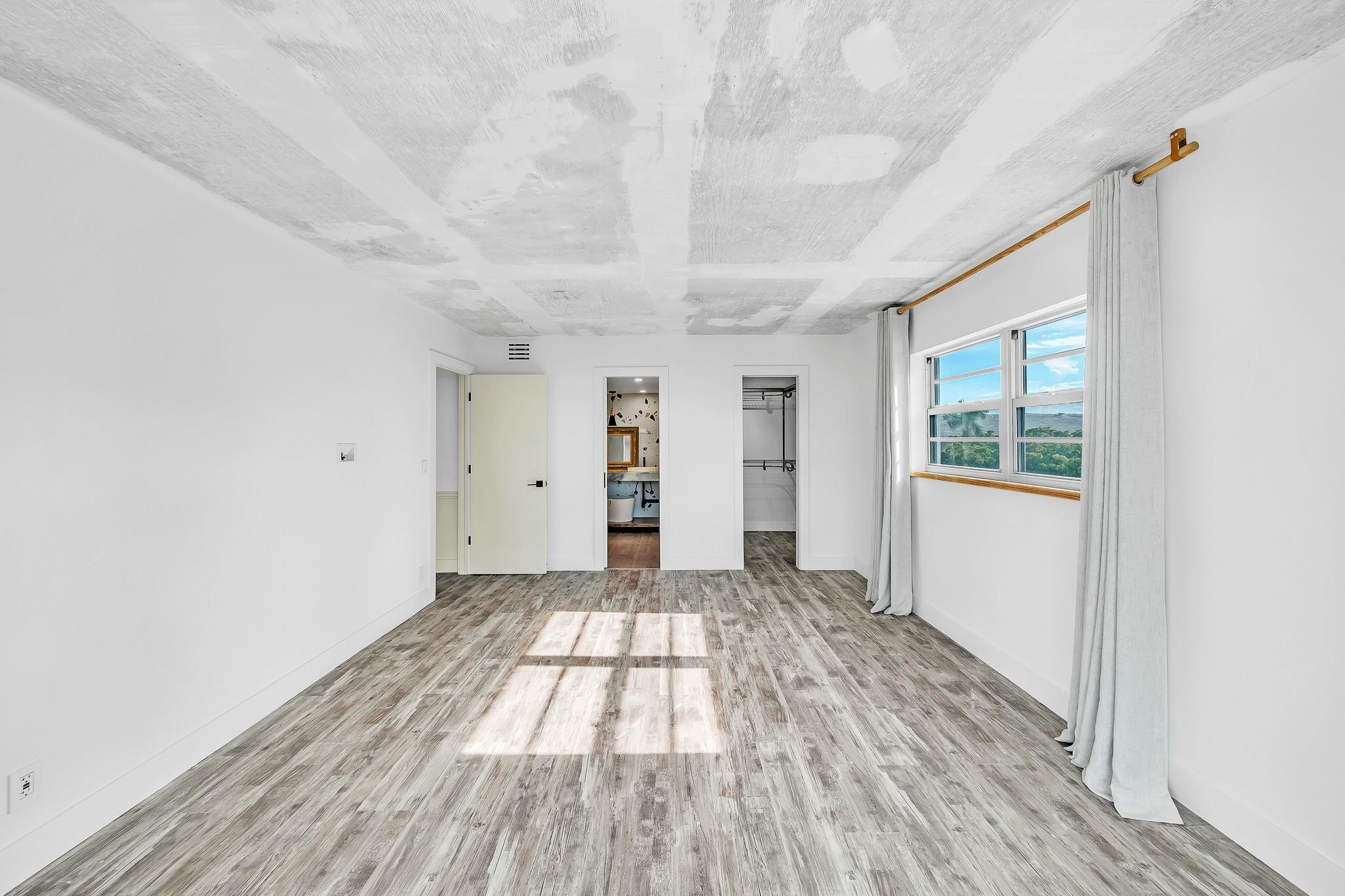 3051 NE 48TH #301, Fort Lauderdale FL 33308