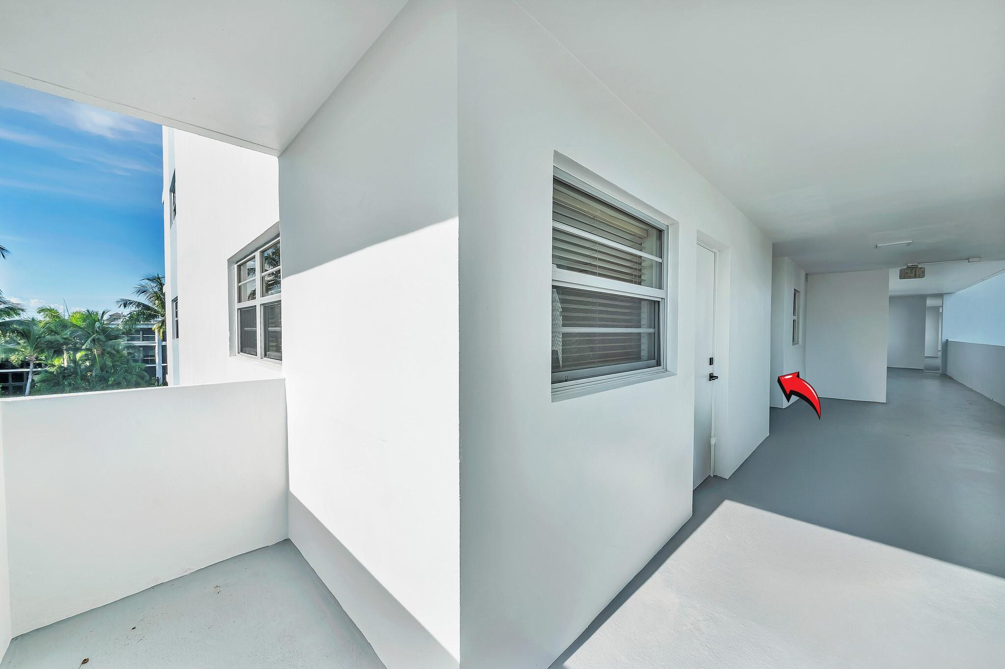 3051 NE 48TH #301, Fort Lauderdale FL 33308
