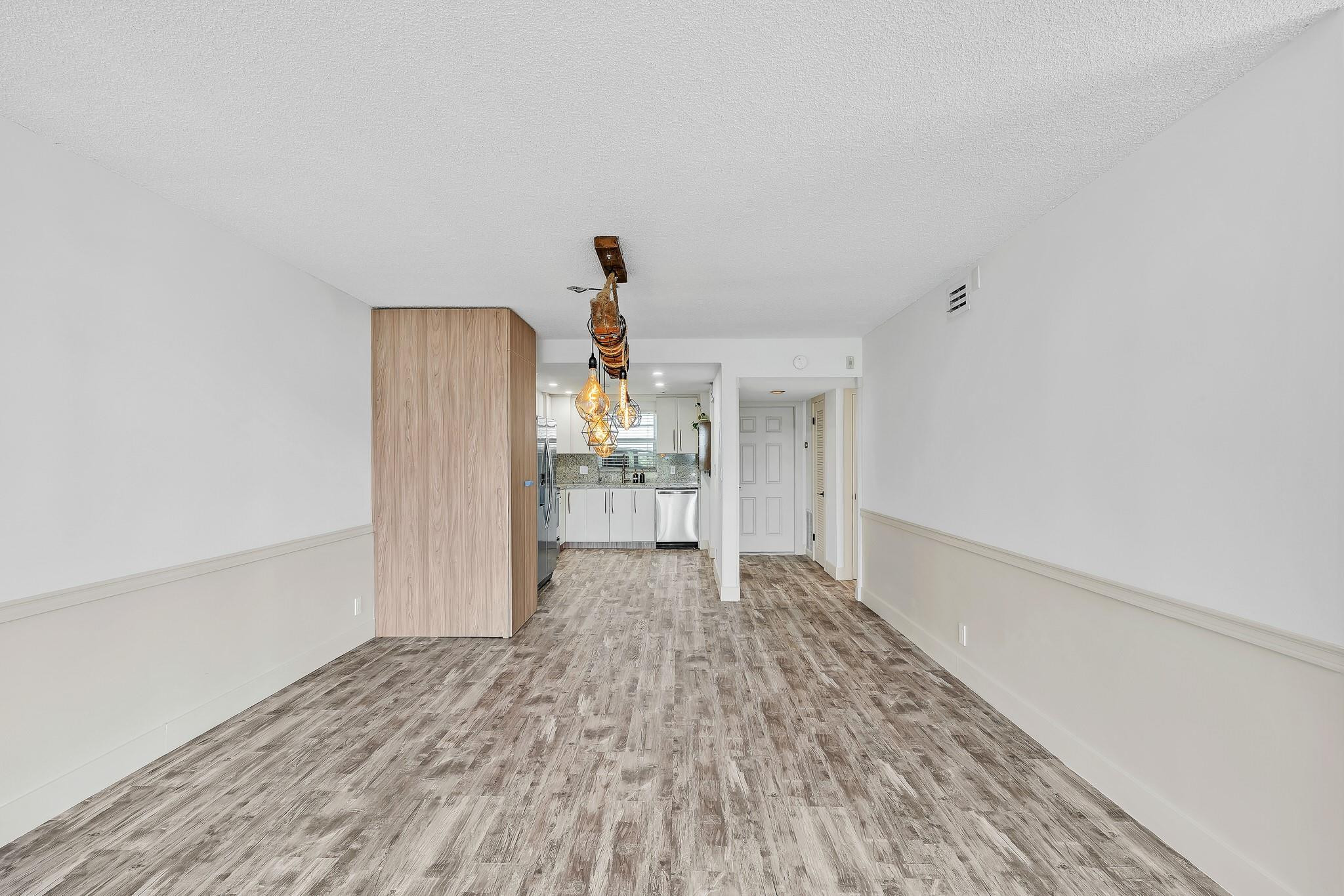 3051 NE 48TH #301, Fort Lauderdale FL 33308