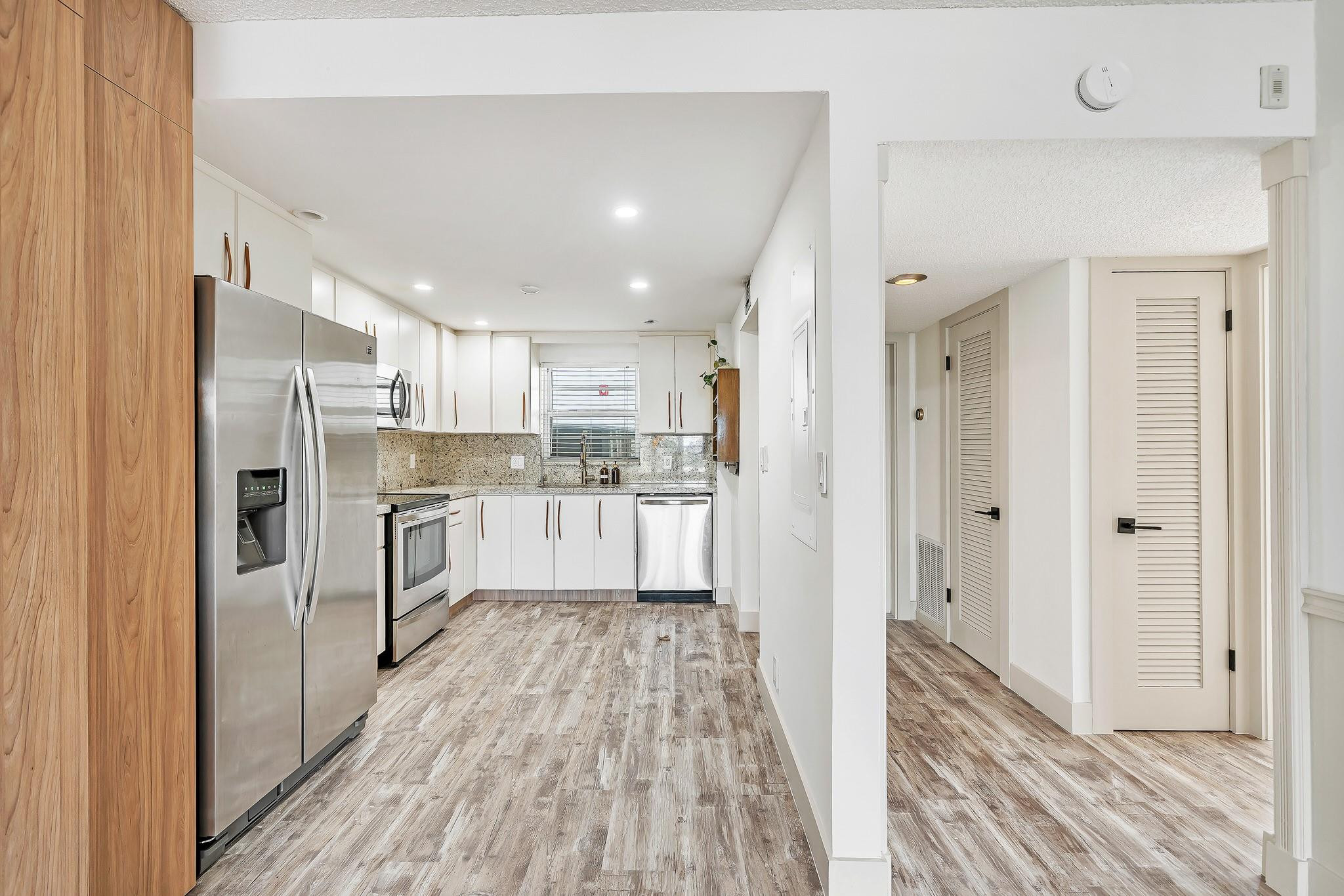 3051 NE 48TH #301, Fort Lauderdale FL 33308