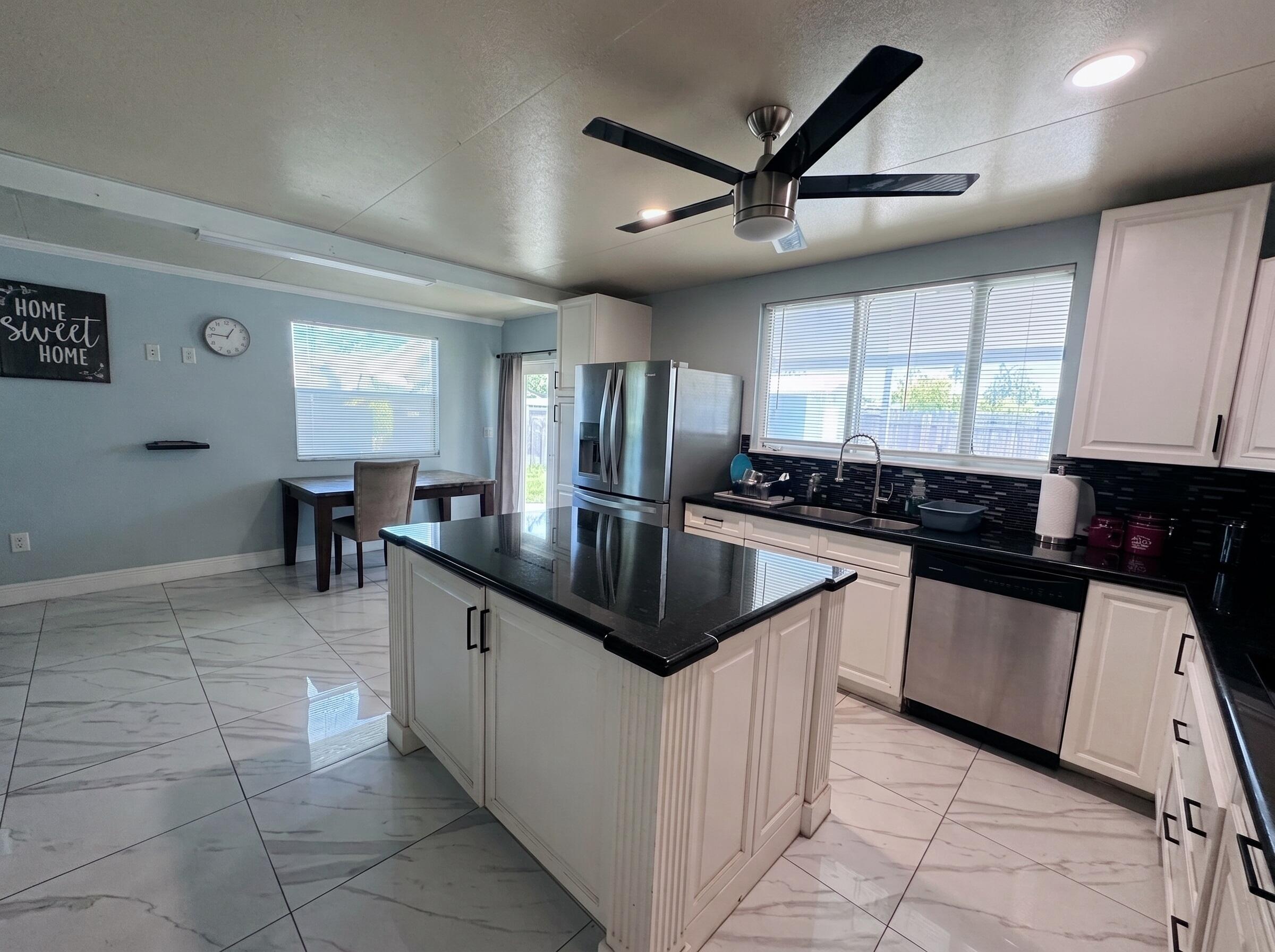 3718 COCONUT #A, Palm Springs FL 33461