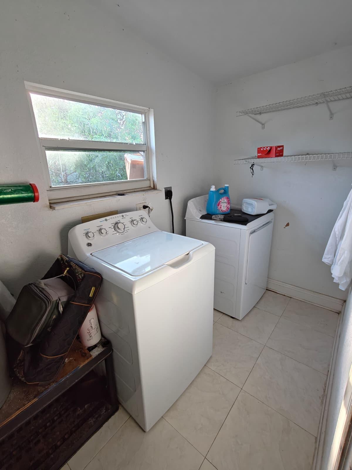 324 Mid Pines, Palm Springs FL 33461