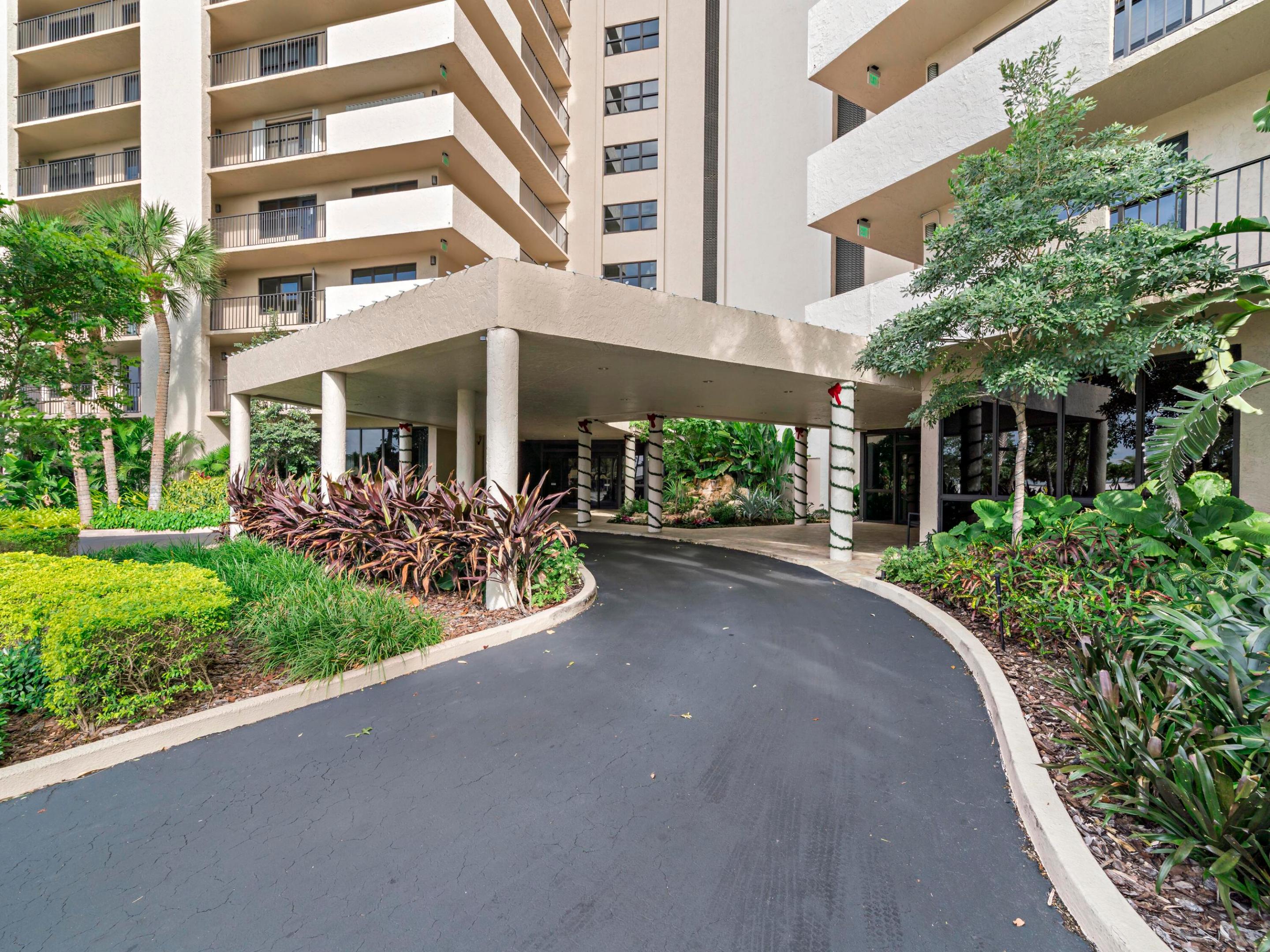 4900 N OCEAN #416, Lauderdale By The Sea FL 33308