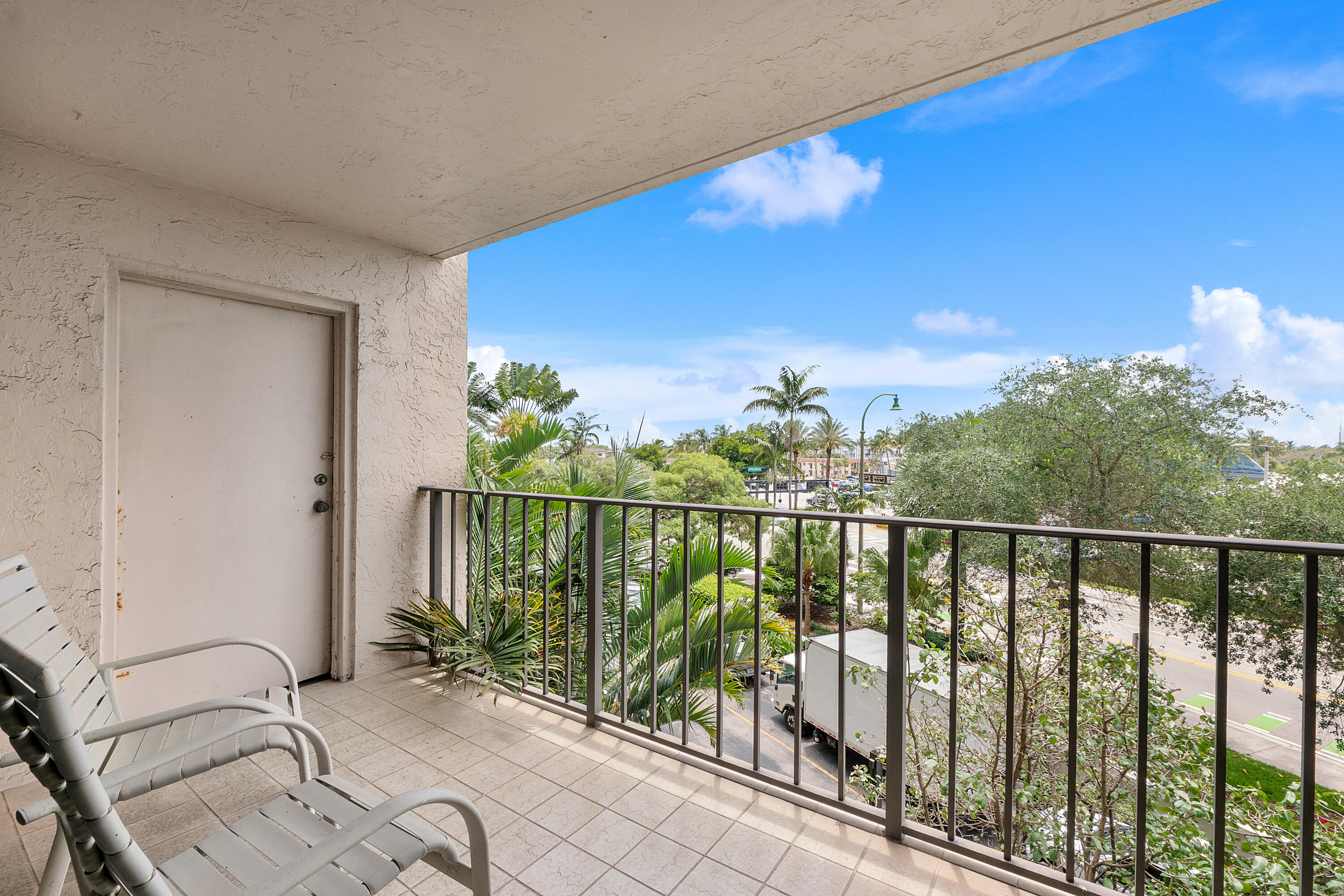 4900 N OCEAN #416, Lauderdale By The Sea FL 33308