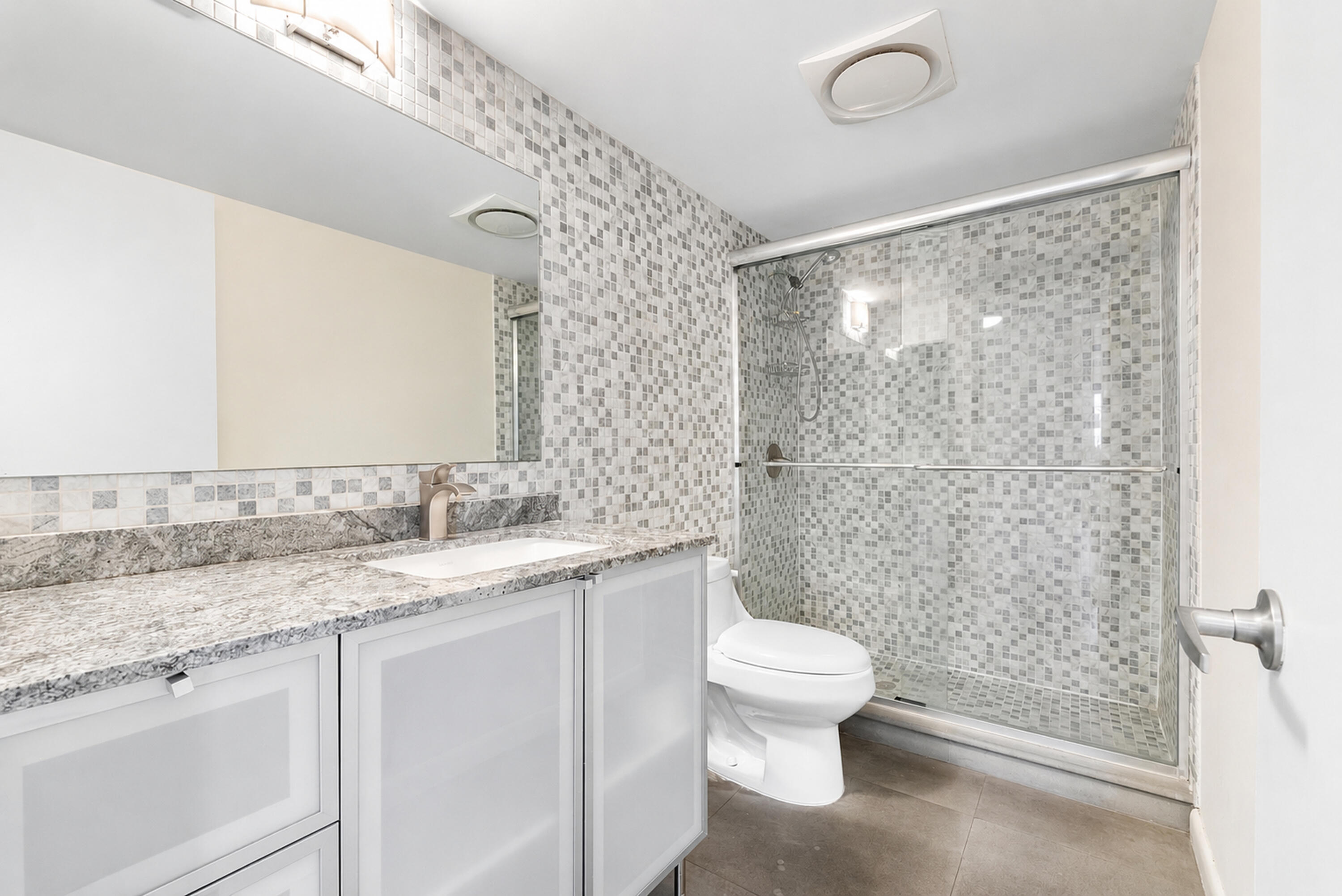 4900 N OCEAN #416, Lauderdale By The Sea FL 33308