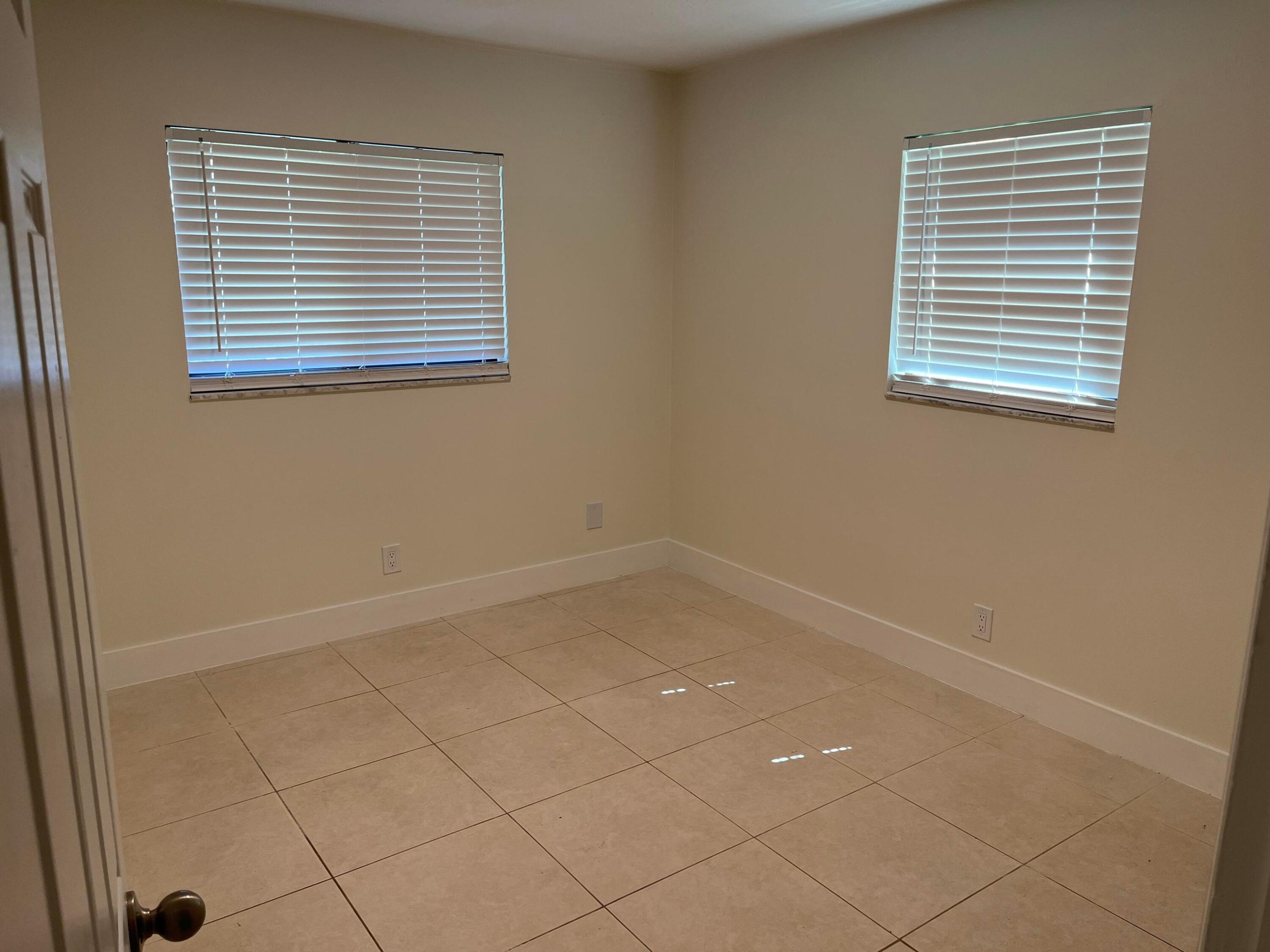 9321 NW 43RD, Sunrise FL 33351