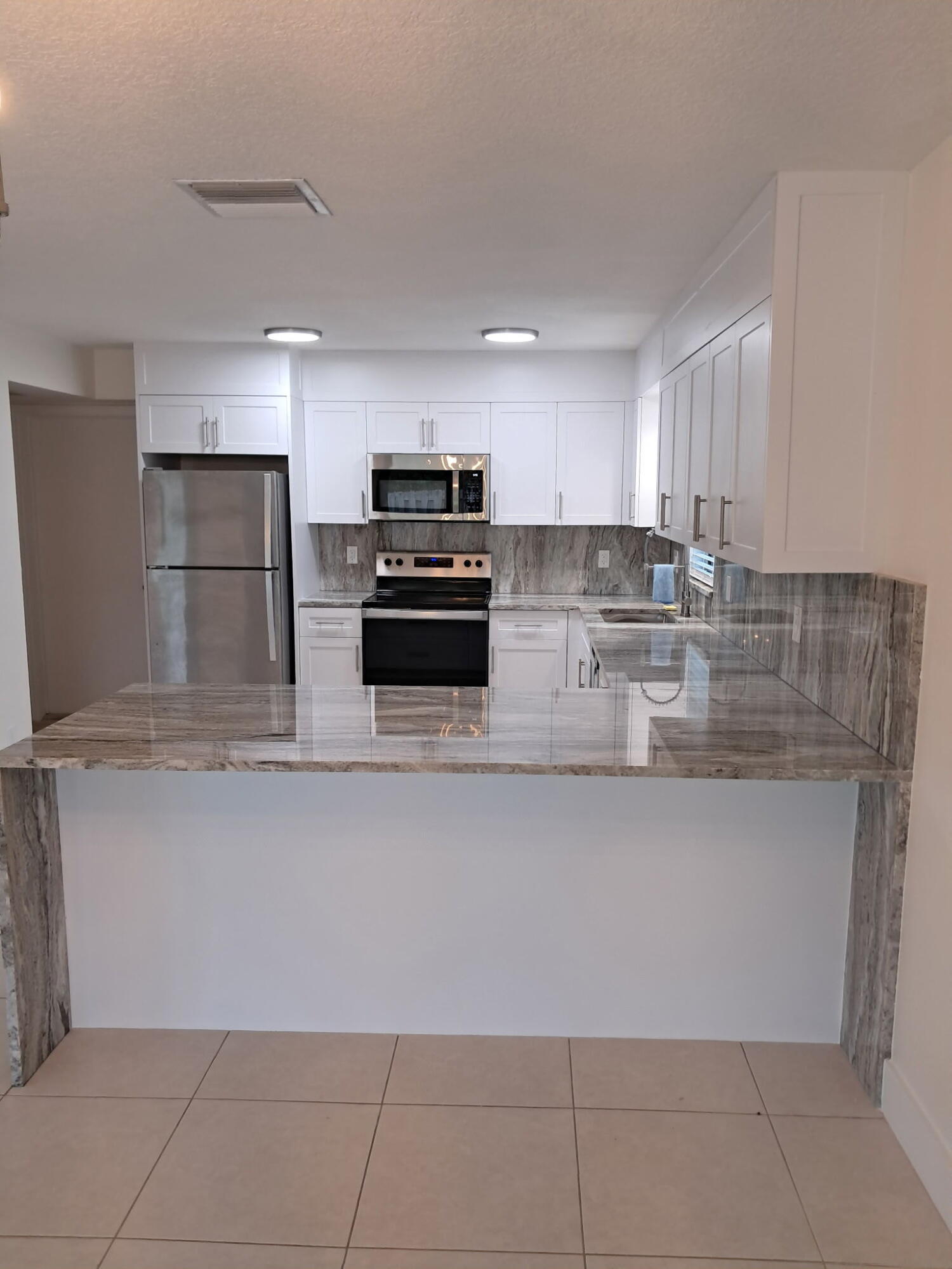 9321 NW 43RD, Sunrise FL 33351