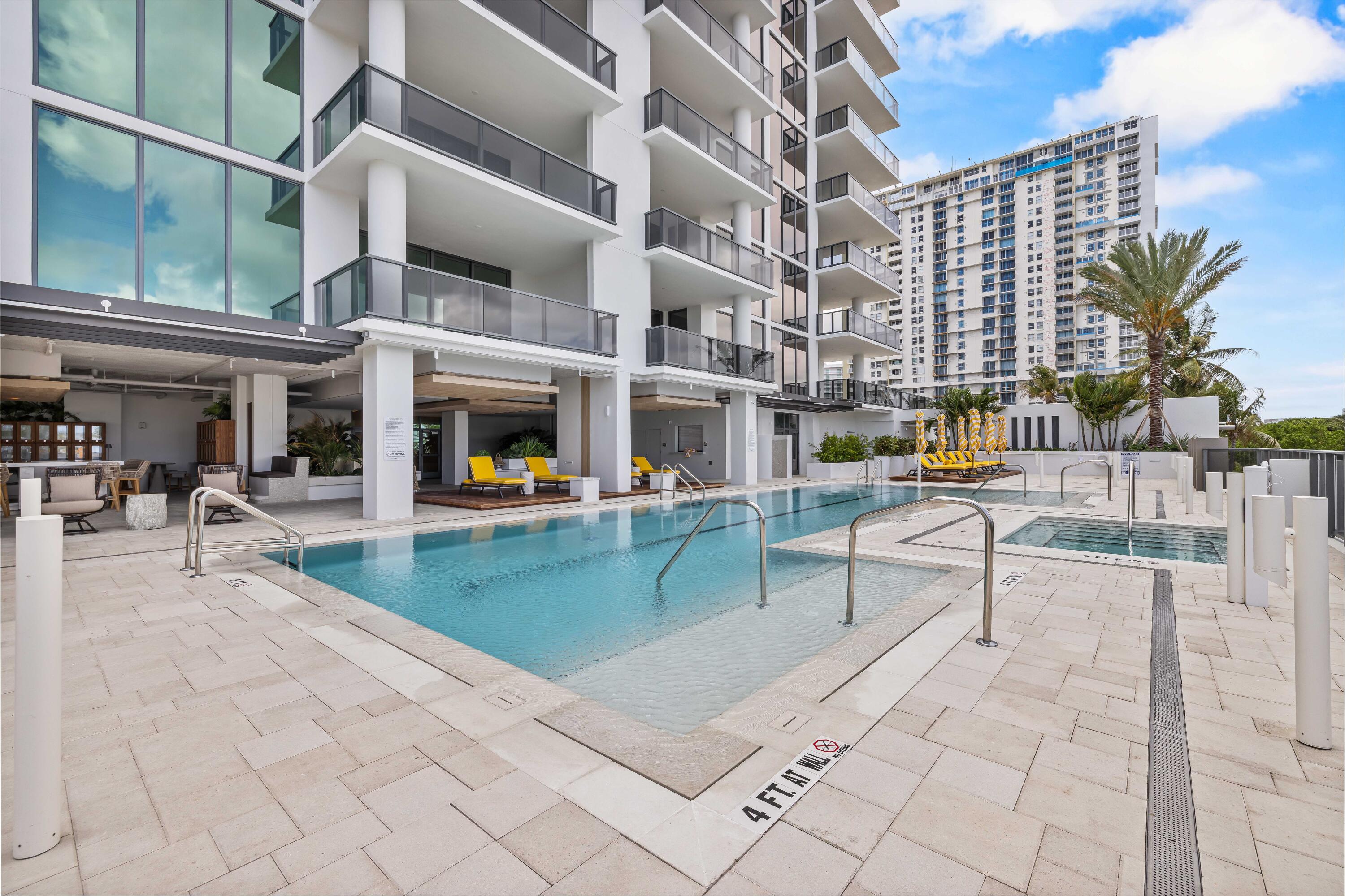 305 BRINY #406, Pompano Beach FL 33062