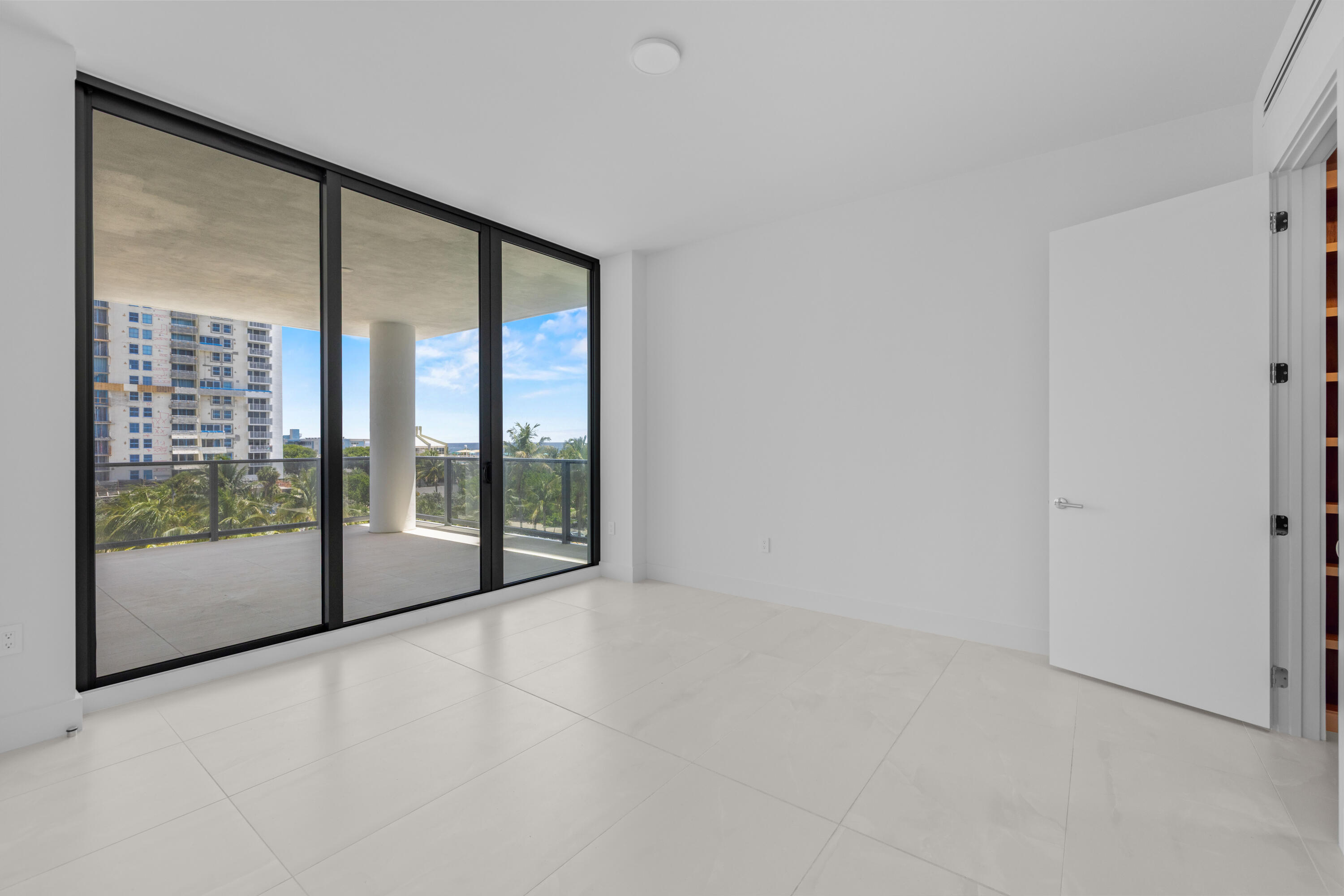 305 BRINY #406, Pompano Beach FL 33062