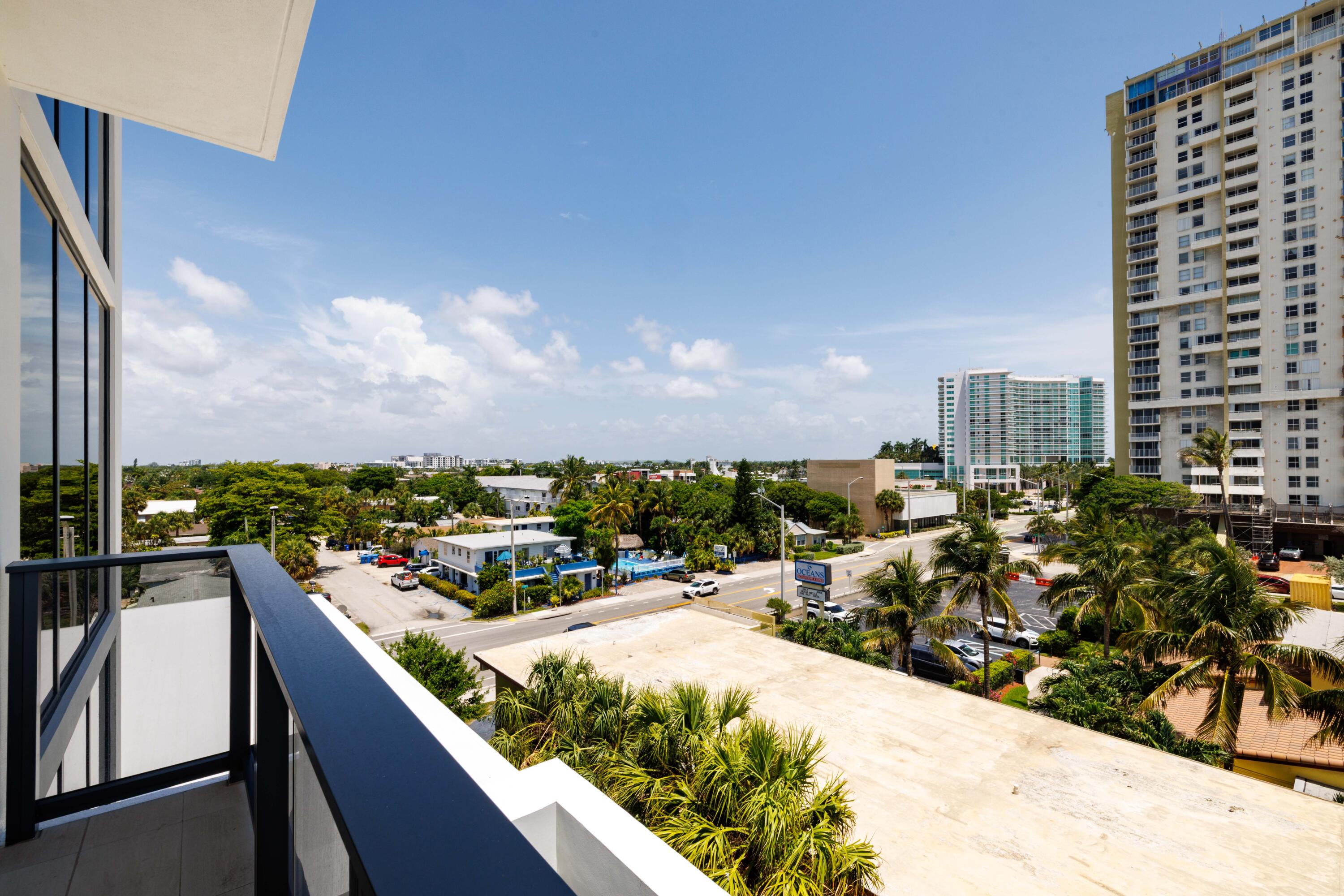 305 BRINY #406, Pompano Beach FL 33062