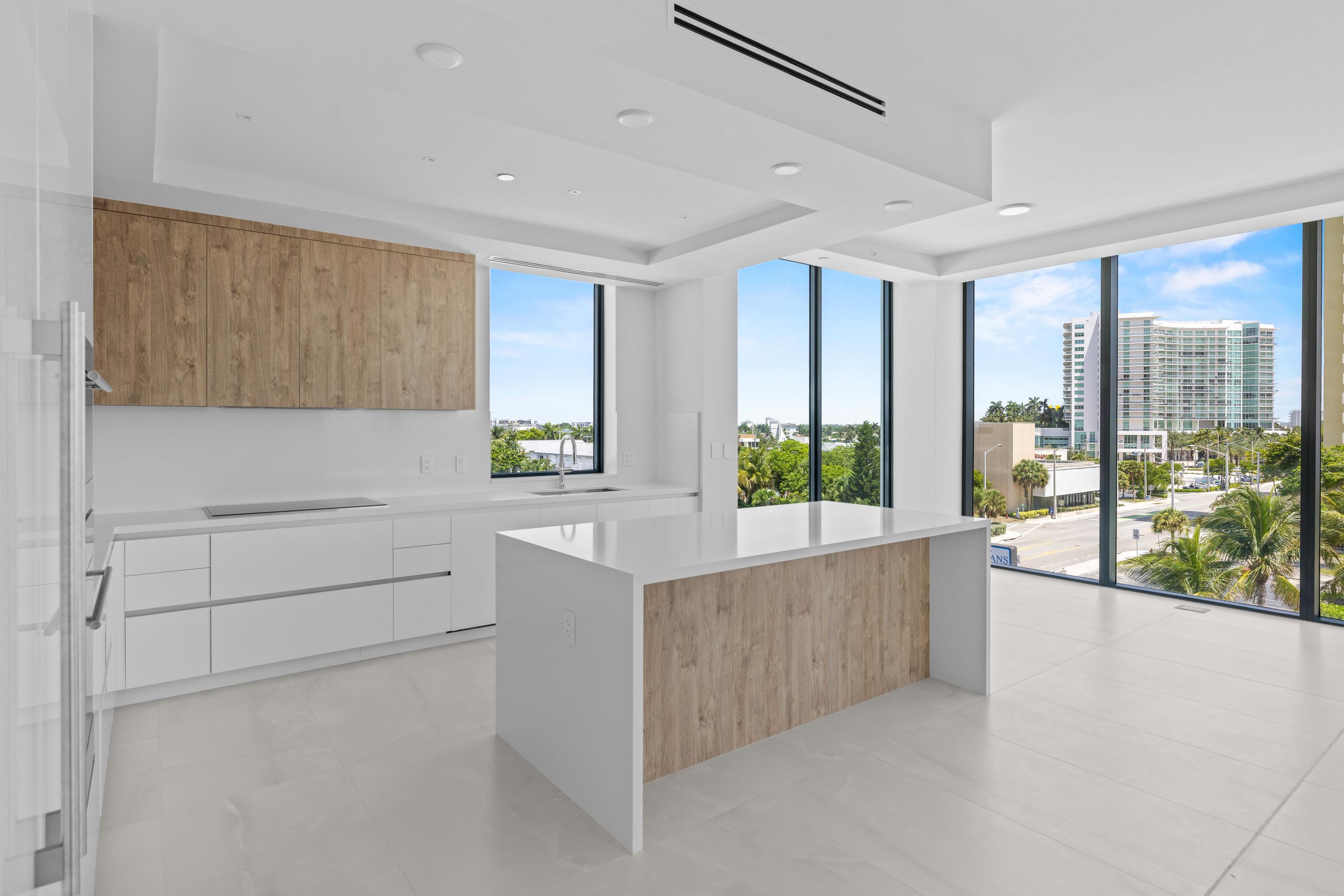 305 BRINY #406, Pompano Beach FL 33062