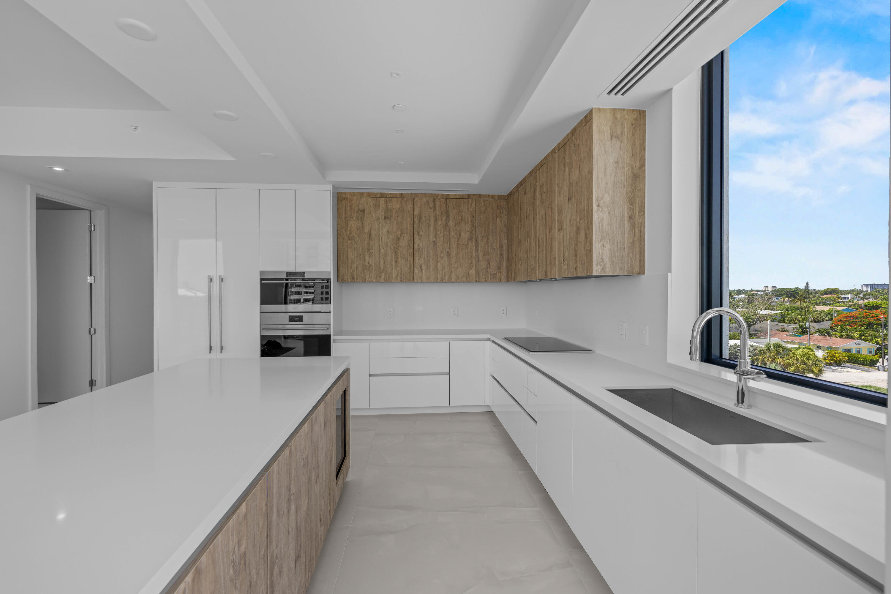 305 BRINY #406, Pompano Beach FL 33062