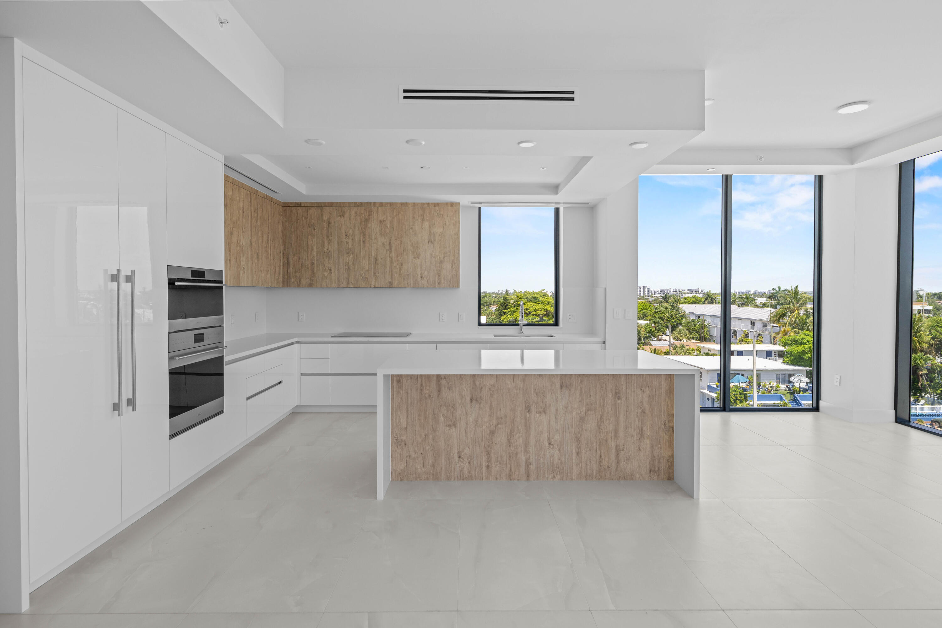 305 BRINY #406, Pompano Beach FL 33062