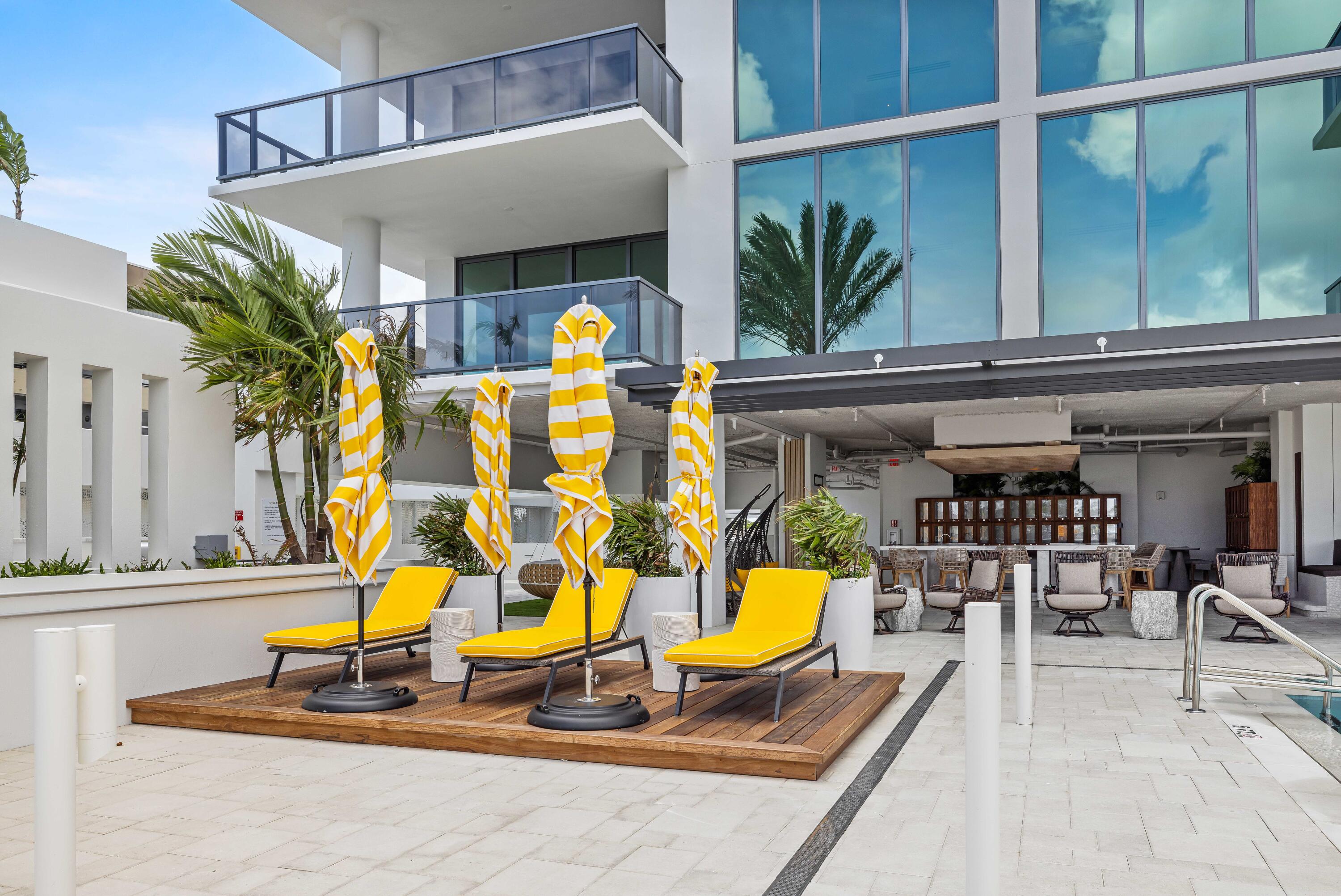 305 BRINY #406, Pompano Beach FL 33062