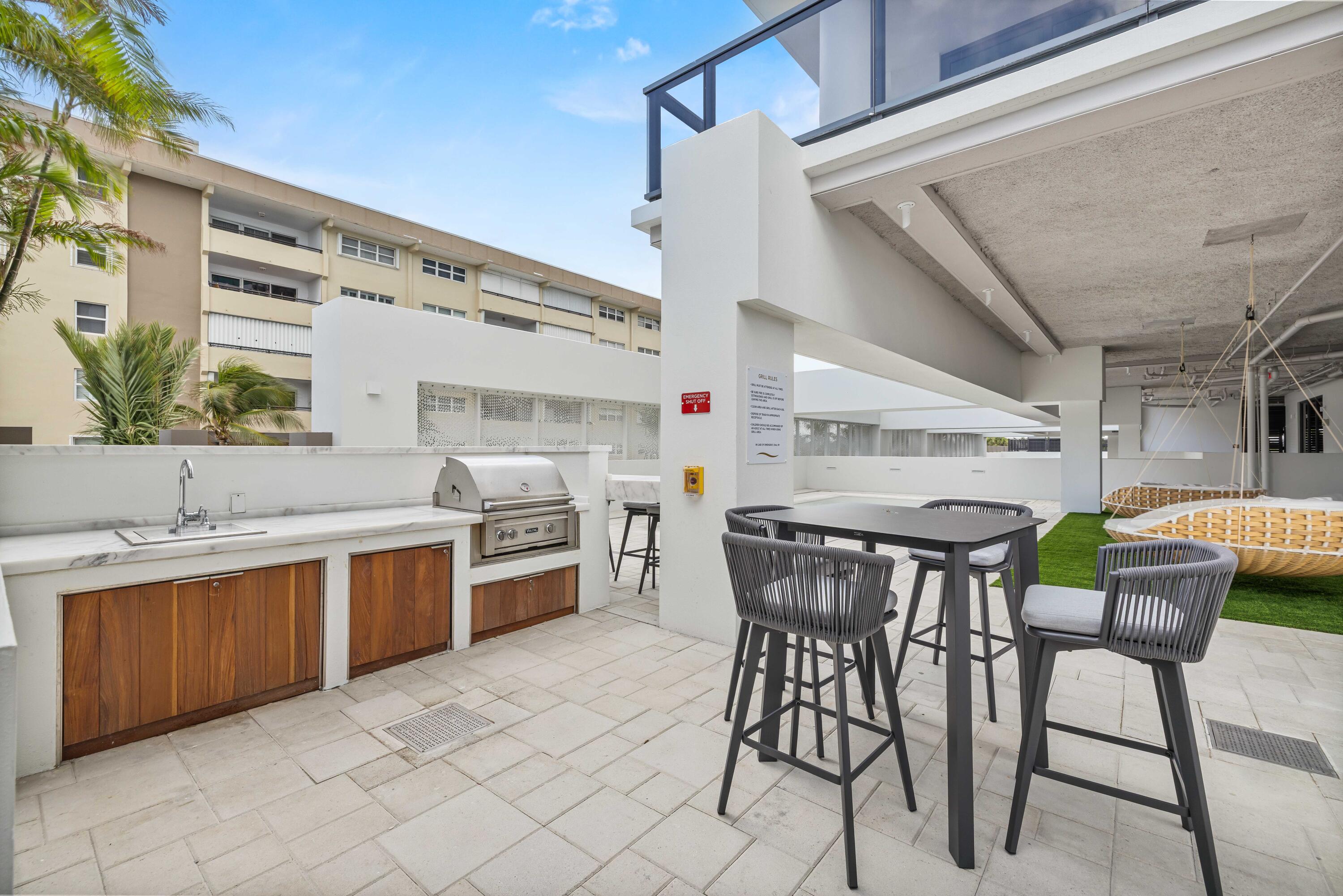 305 BRINY #406, Pompano Beach FL 33062