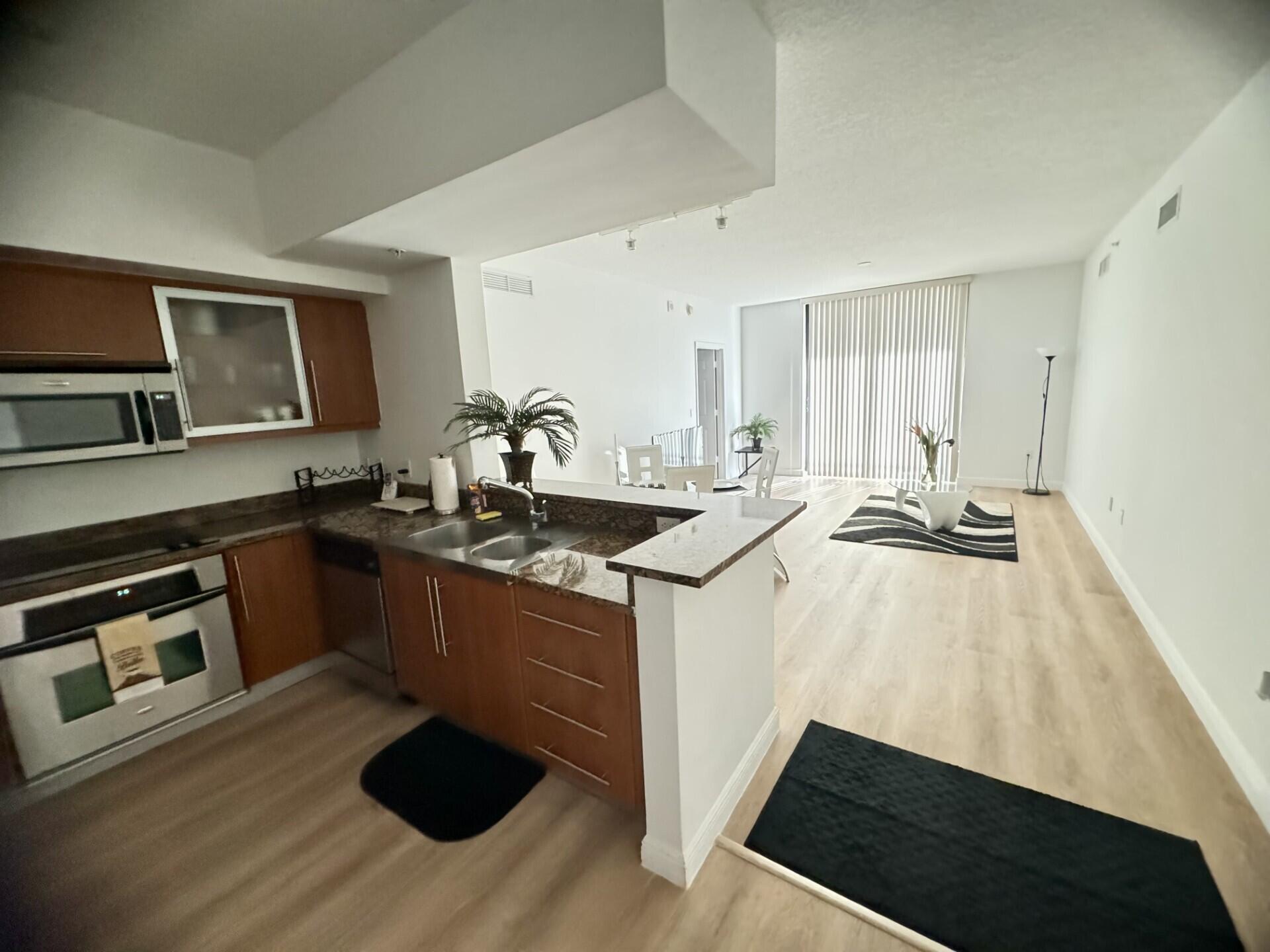 888 S Douglas #1015, Coral Gables FL 33134