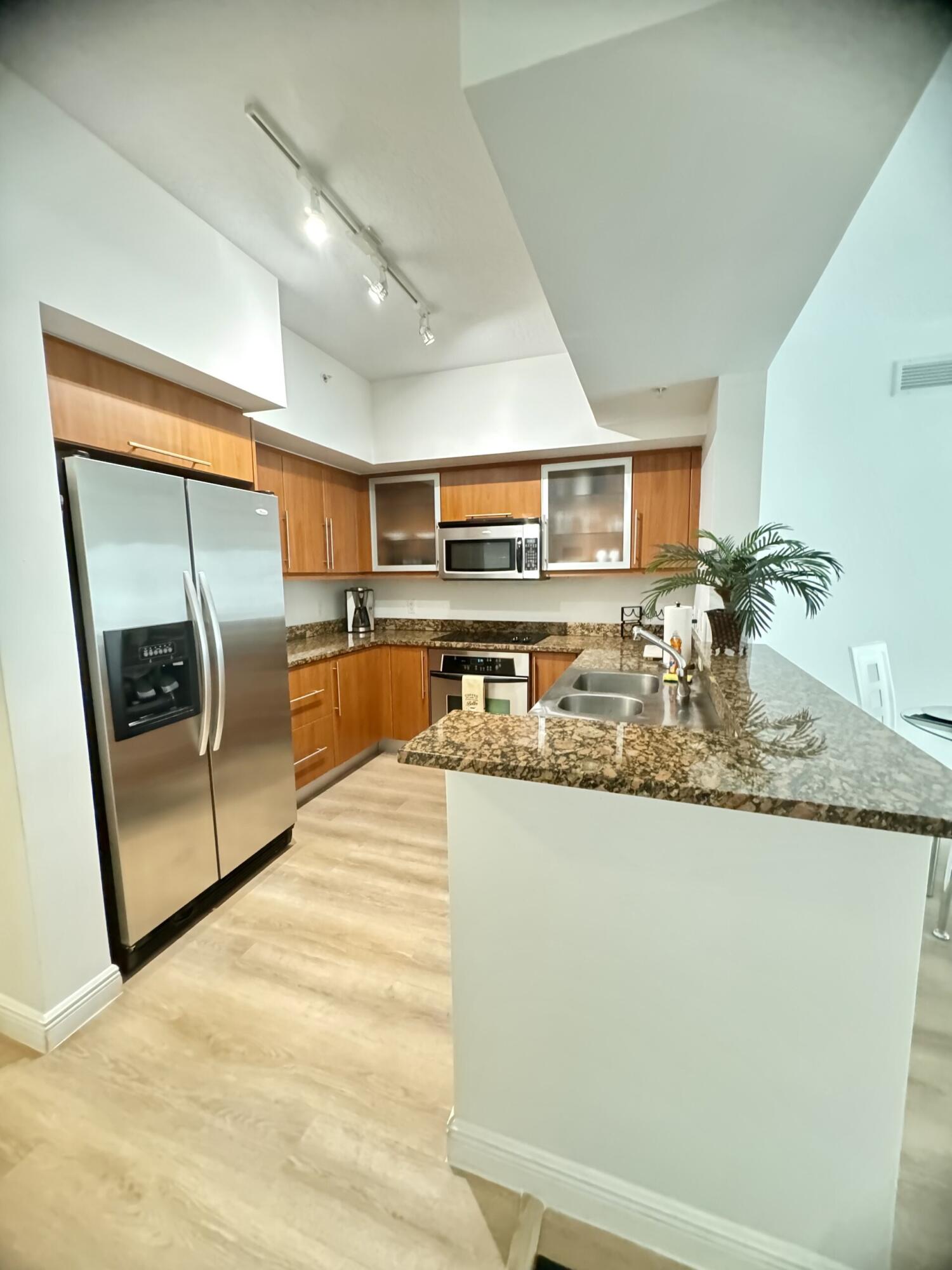 888 S Douglas #1015, Coral Gables FL 33134