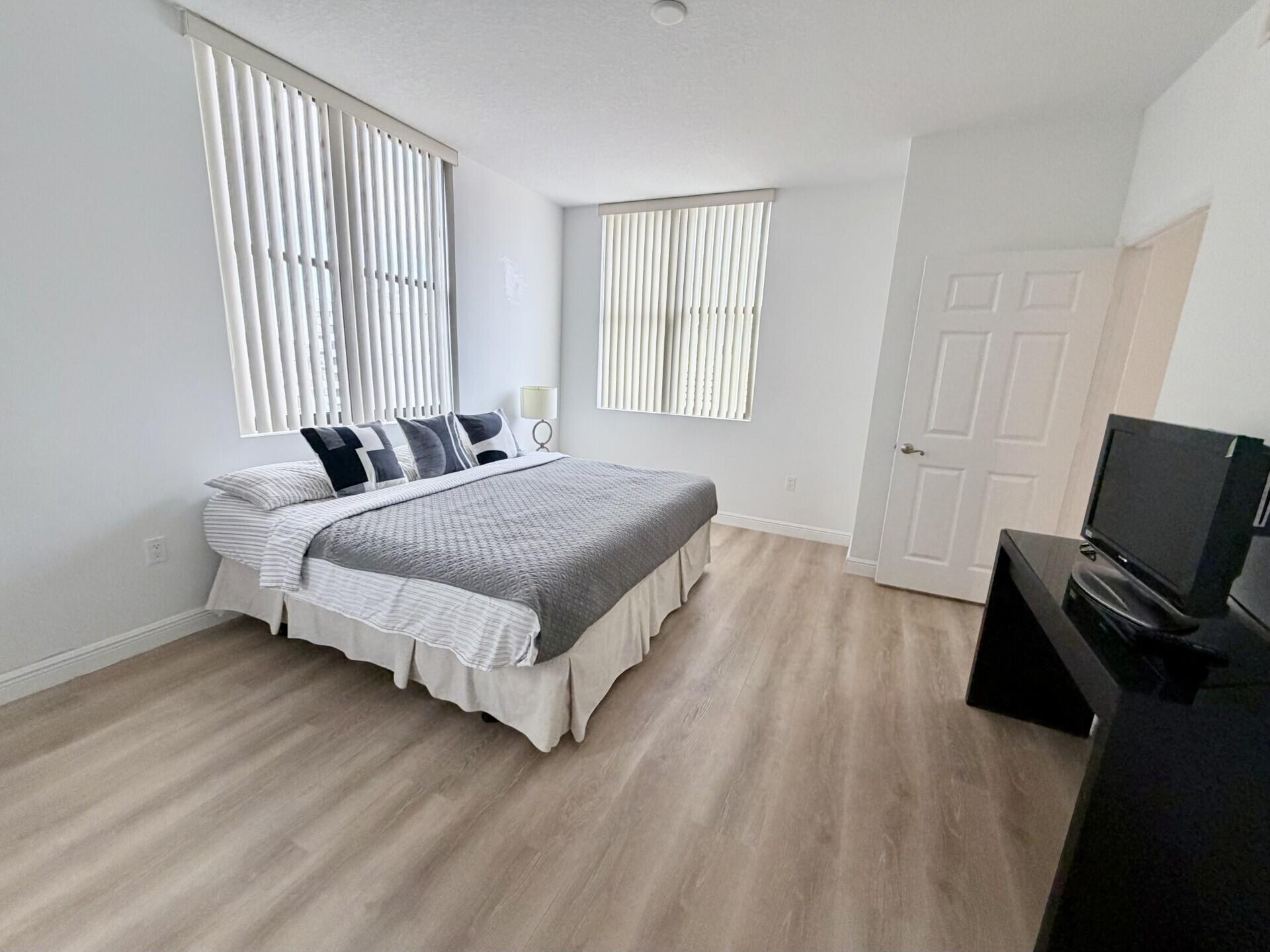 888 S Douglas #1015, Coral Gables FL 33134