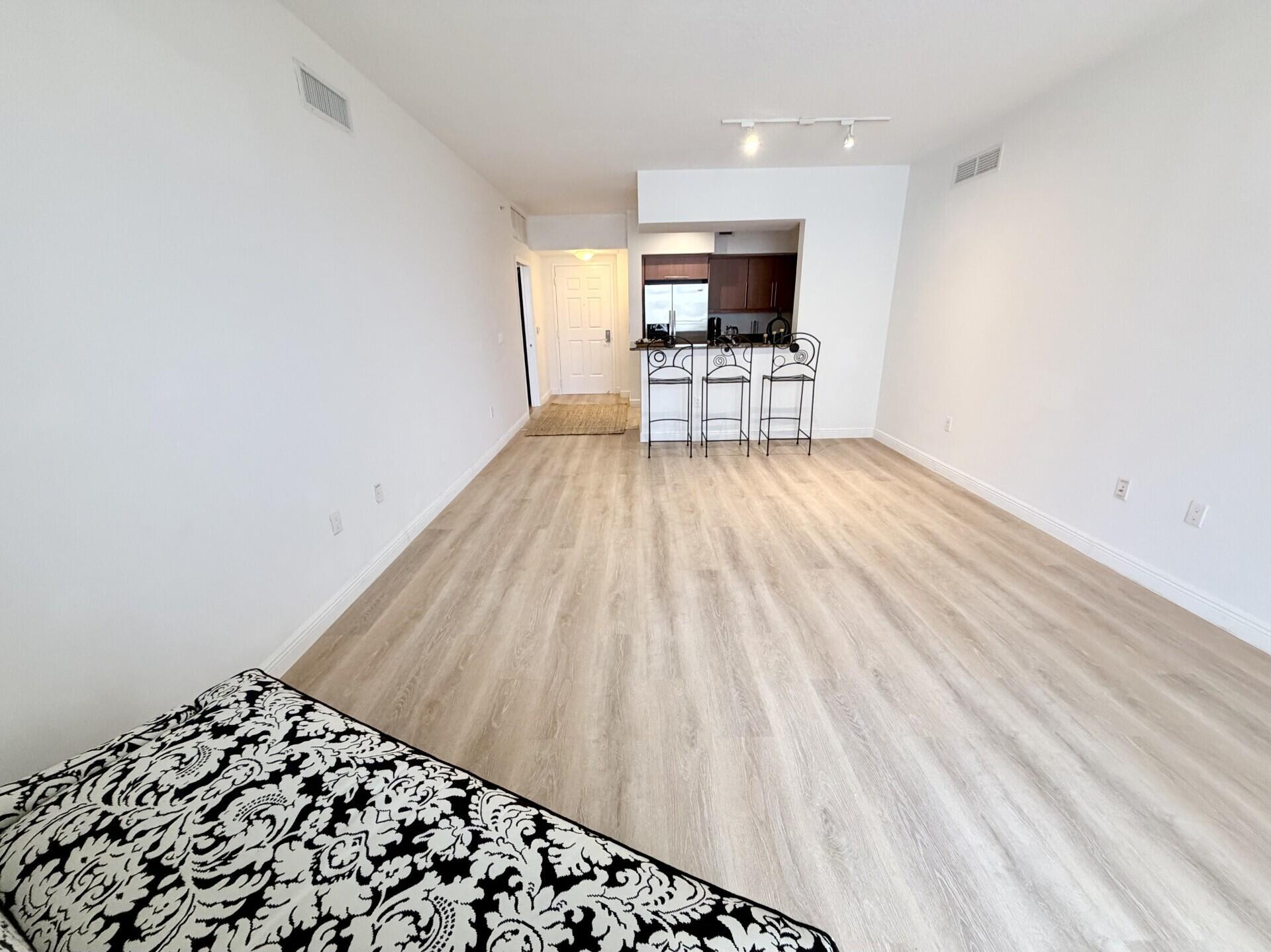 888 S Douglas #1015, Coral Gables FL 33134