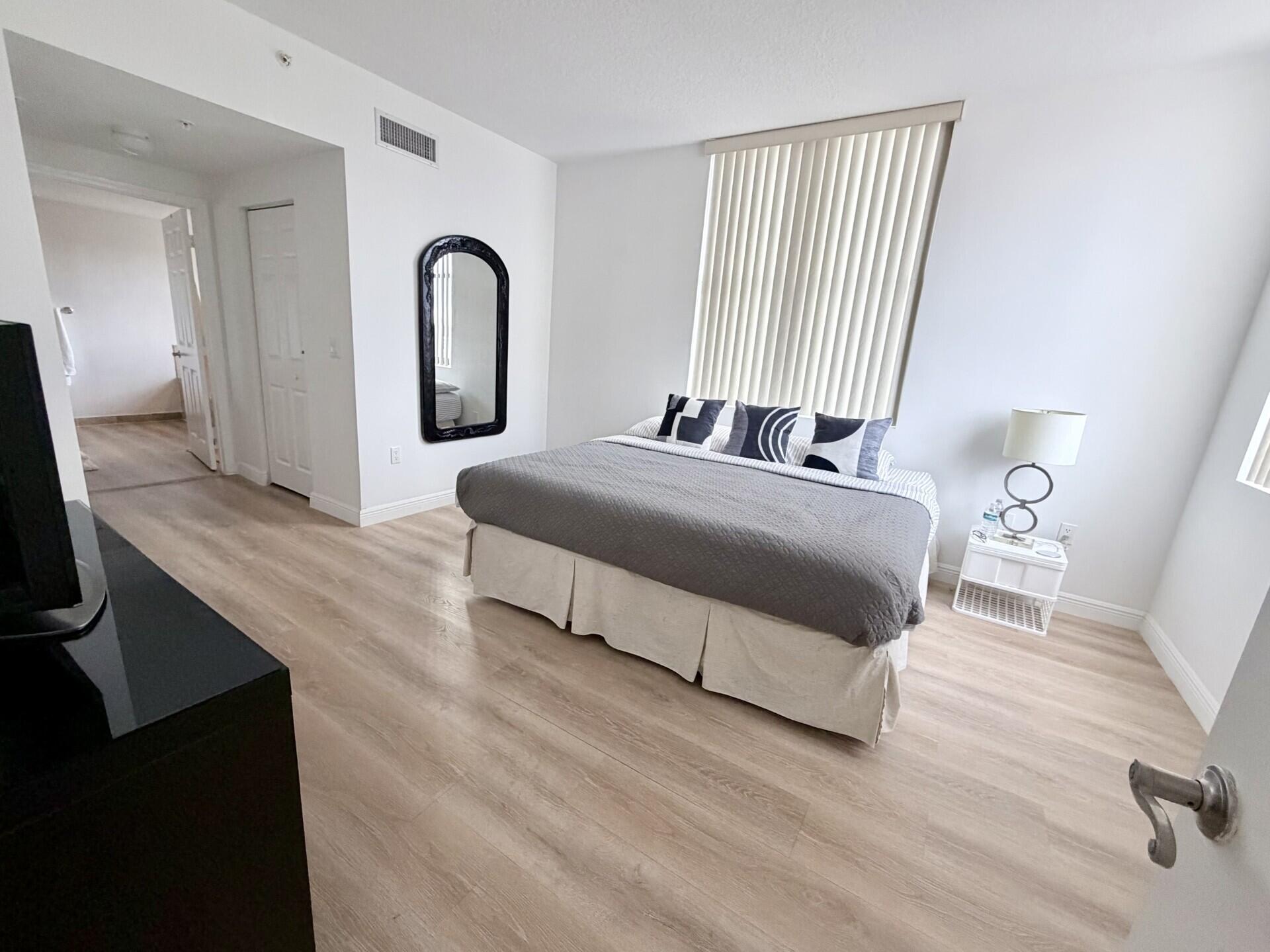 888 S Douglas #1015, Coral Gables FL 33134