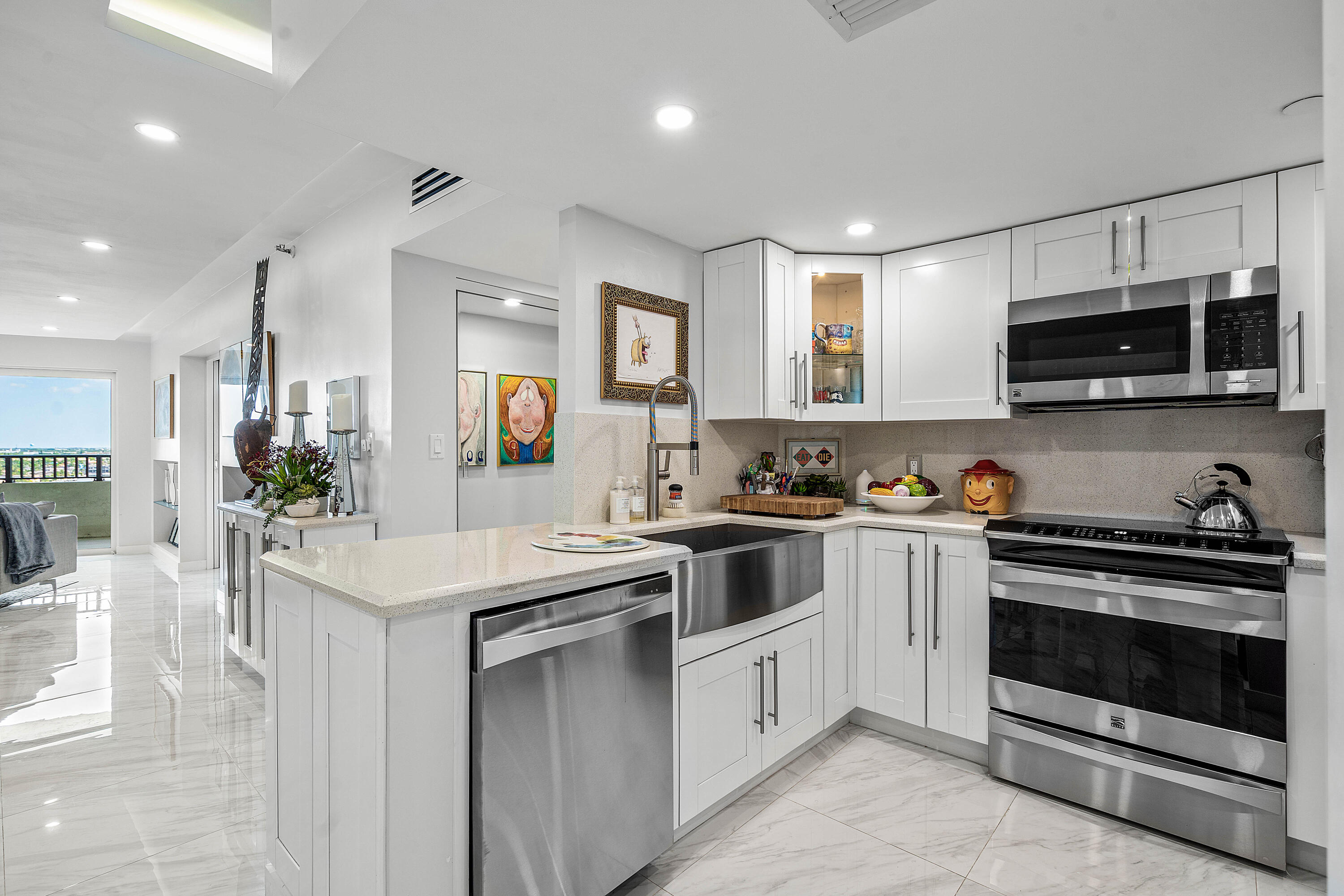 3912 S OCEAN #PH-1, Highland Beach FL 33487