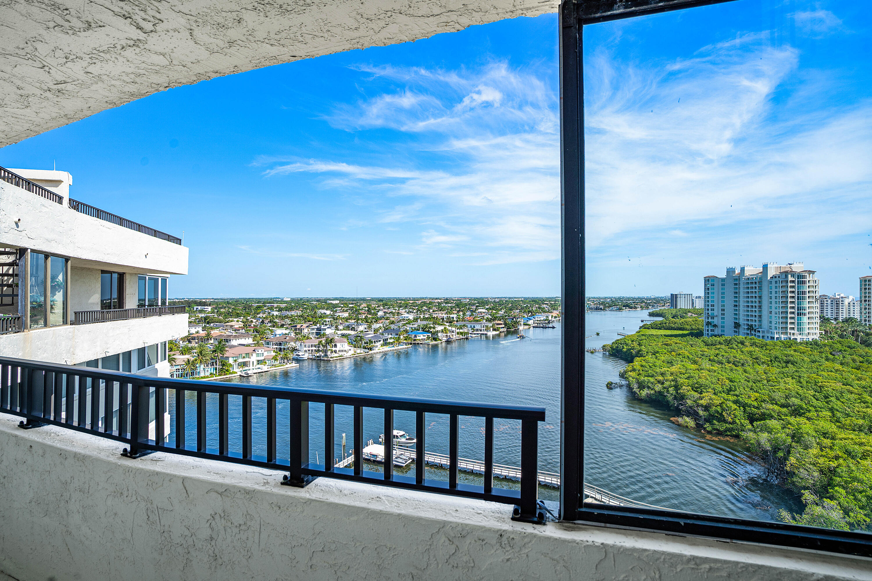 3912 S OCEAN #PH-1, Highland Beach FL 33487