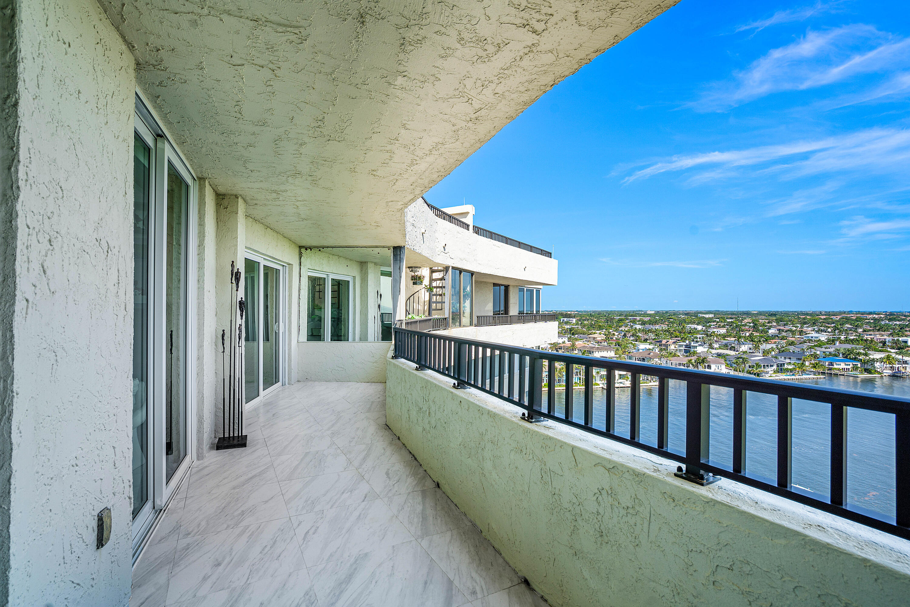3912 S OCEAN #PH-1, Highland Beach FL 33487