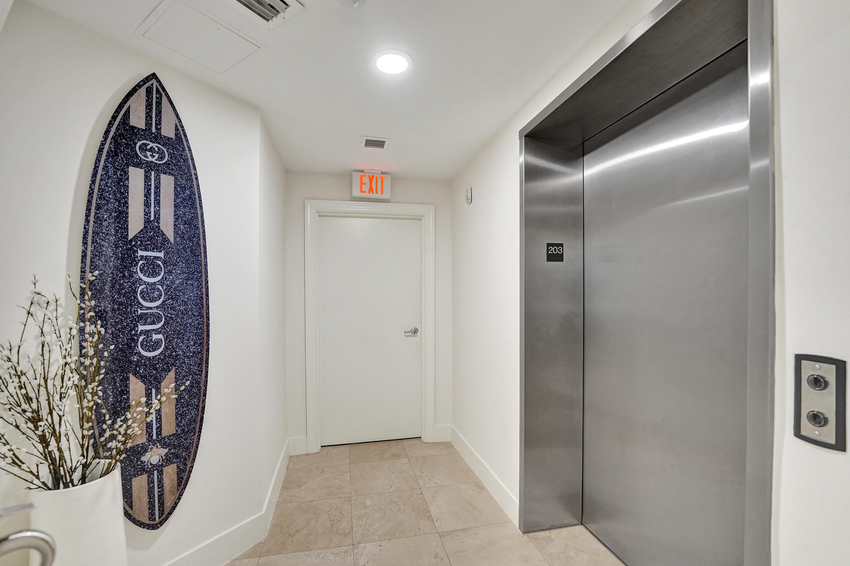 410 Hendricks #203, Fort Lauderdale FL 33301