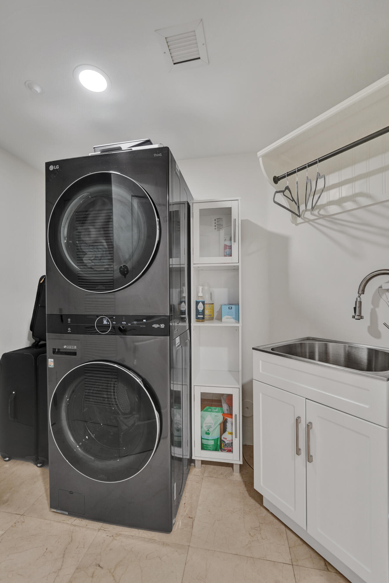 410 Hendricks #203, Fort Lauderdale FL 33301