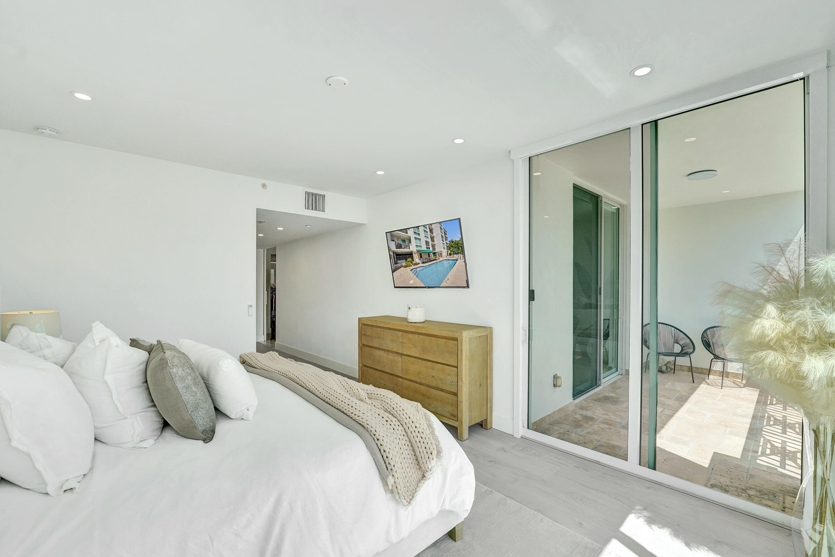 410 Hendricks #203, Fort Lauderdale FL 33301